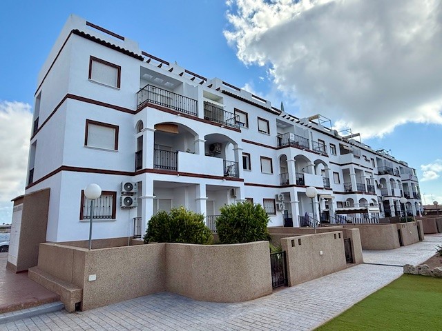2 Bed, 2 Bath, ApartmentFor Sale, Orihuela Costa, Alicante