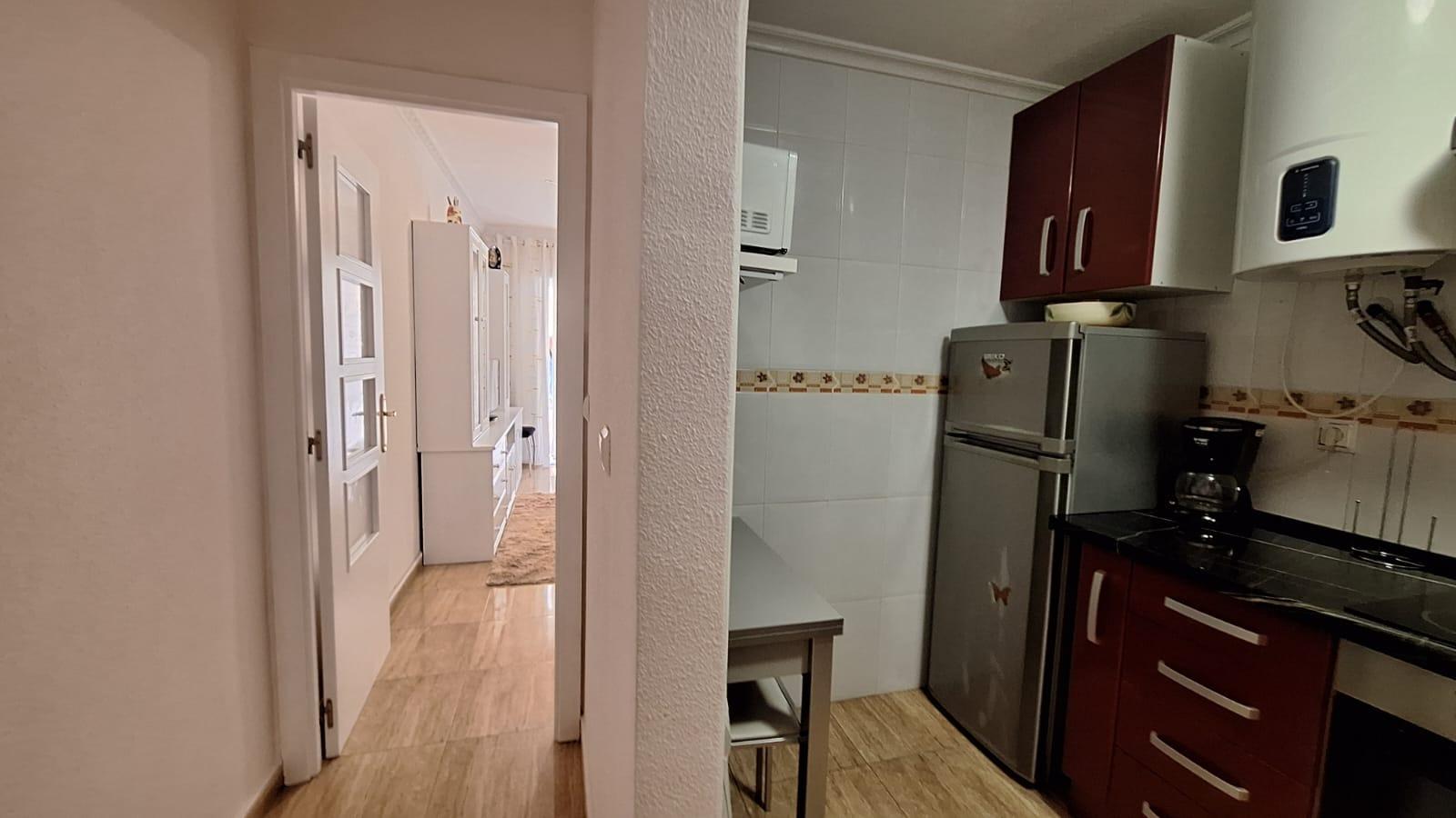 2 Bed, 1 Bath, ApartmentFor Sale, Torrevieja, Alicante