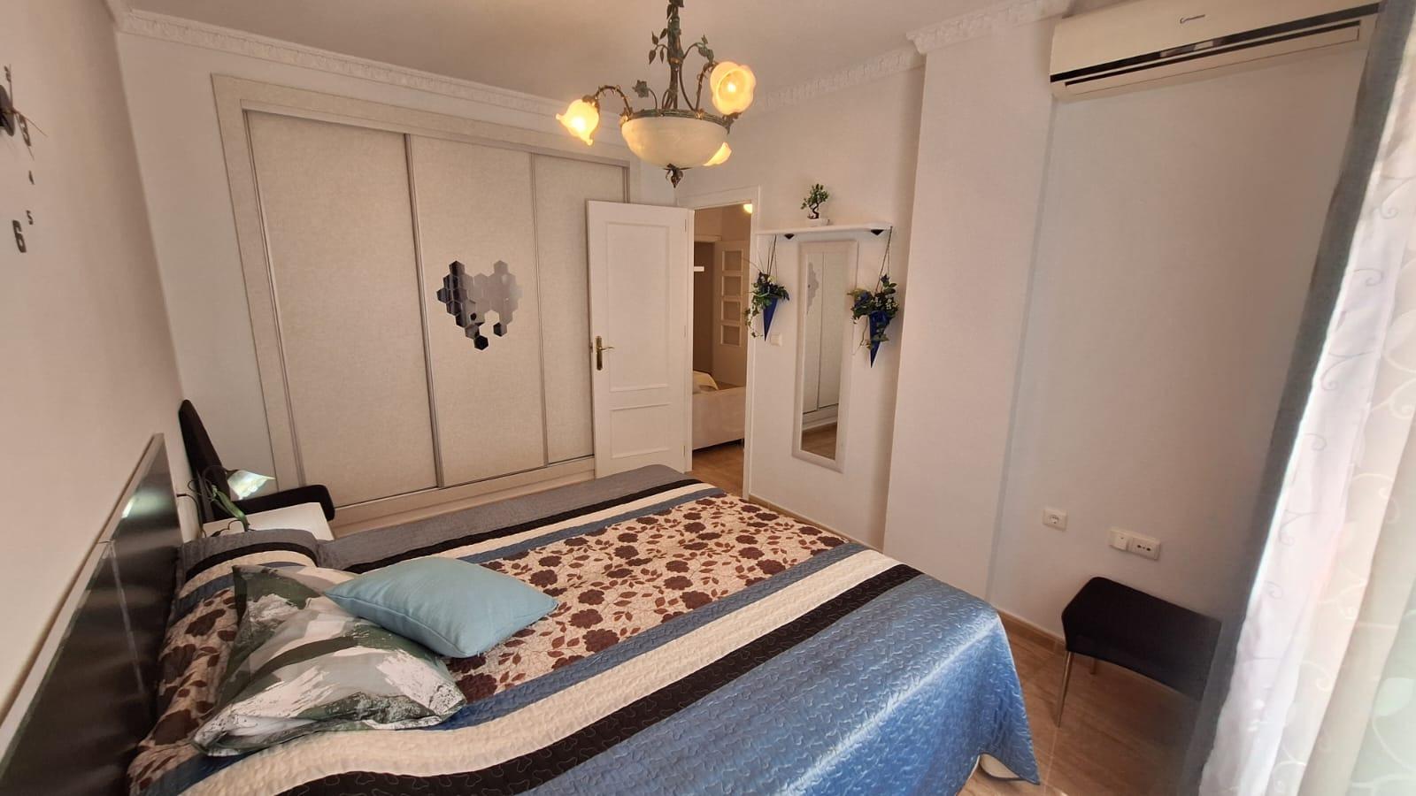 2 Bed, 1 Bath, ApartmentFor Sale, Torrevieja, Alicante