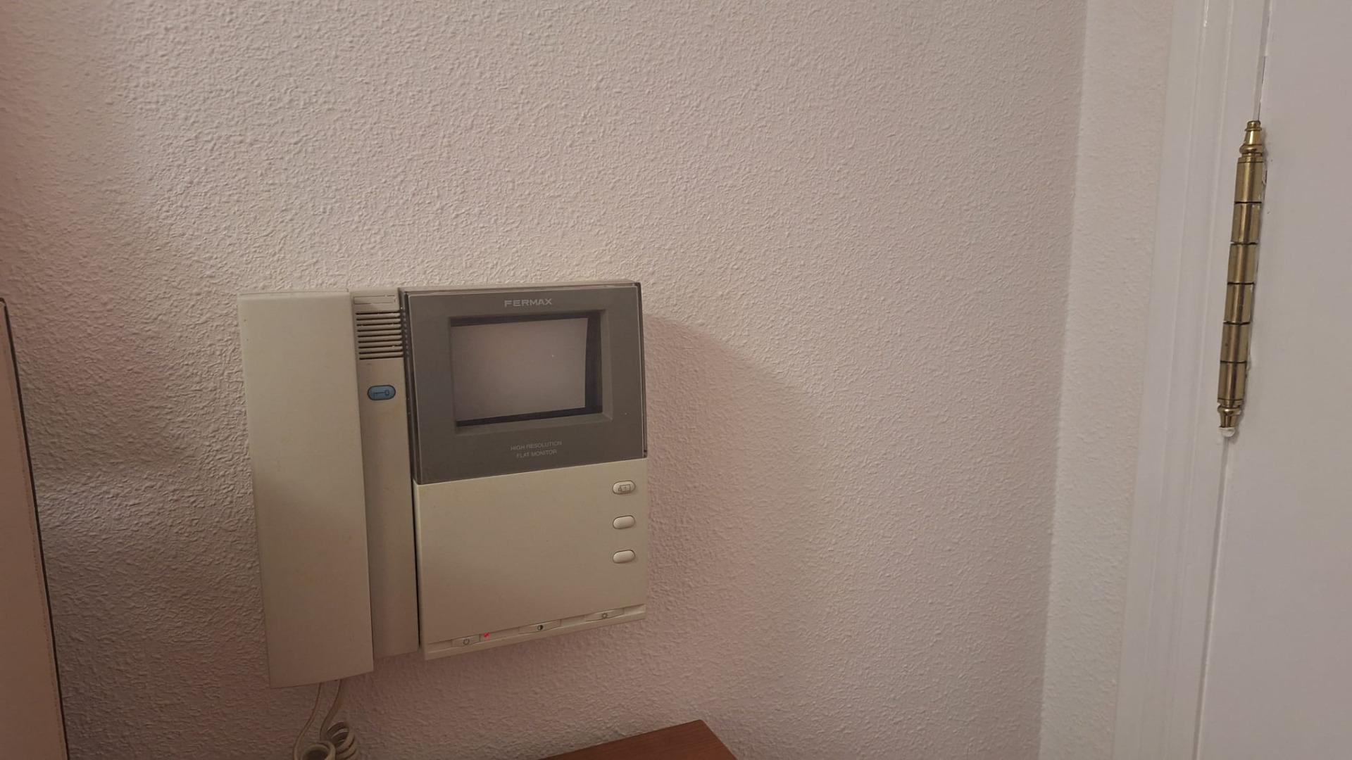 2 Bed, 1 Bath, ApartmentFor Sale, Torrevieja, Alicante