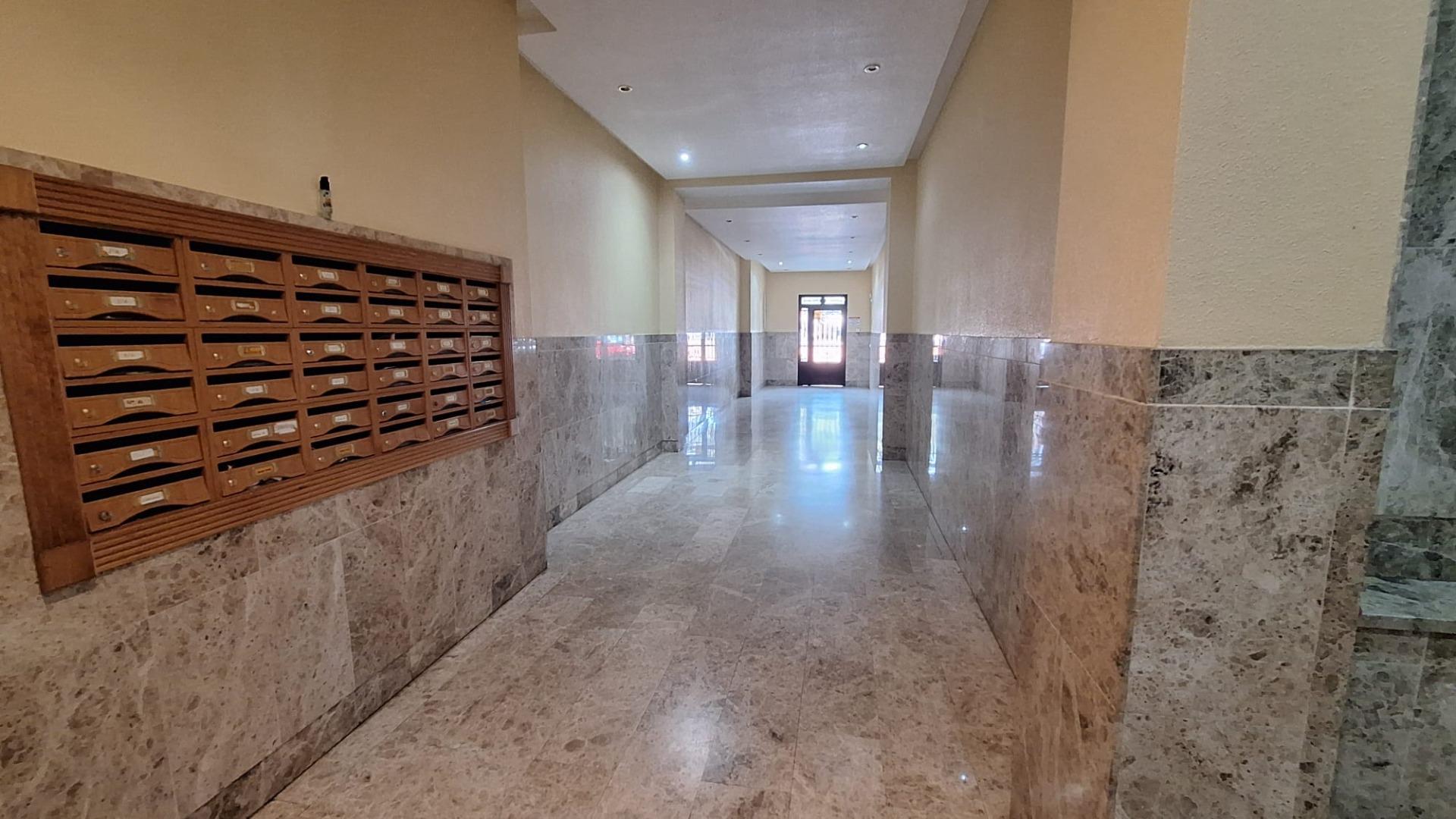 2 Bed, 1 Bath, ApartmentFor Sale, Torrevieja, Alicante