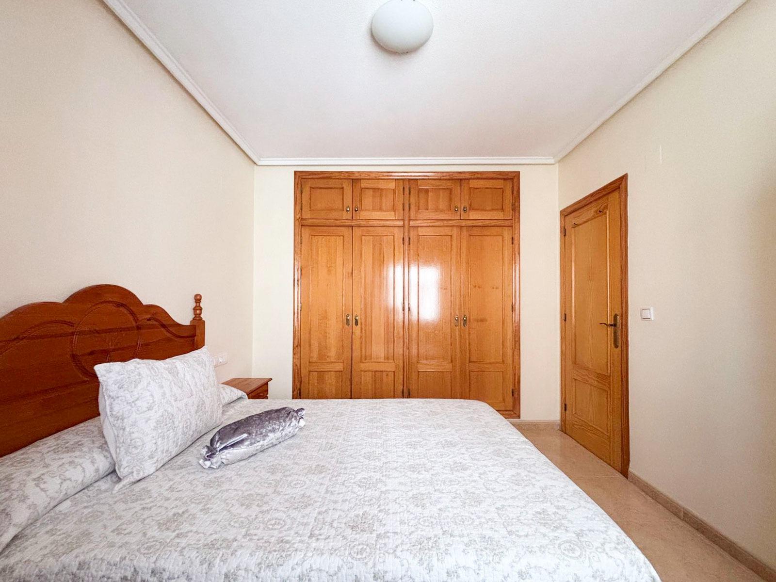 2 Bed, 1 Bath, ApartmentFor Sale, Torrevieja, Alicante
