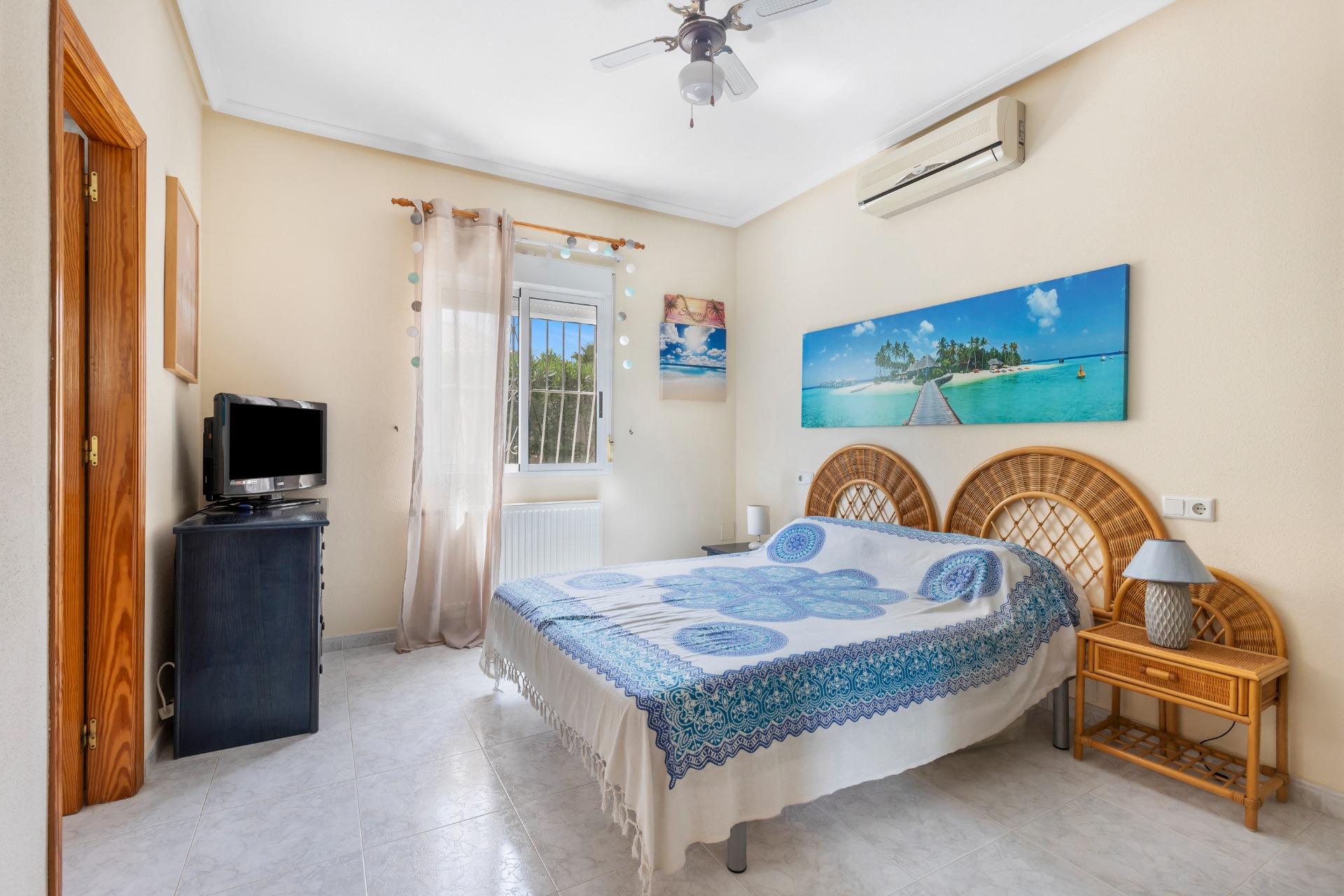 5 Bed, 5 Bath, HouseFor Sale, San Fulgencio, Alicante