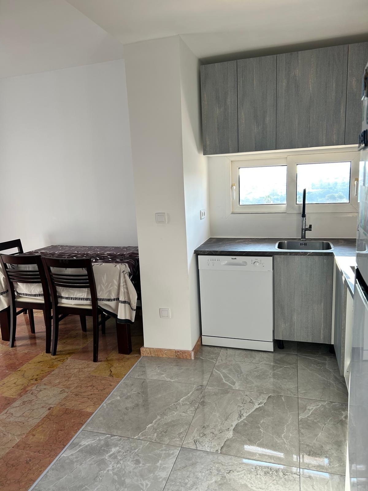 2 Bed, 1 Bath, ApartmentFor Sale, Torrevieja, Alicante