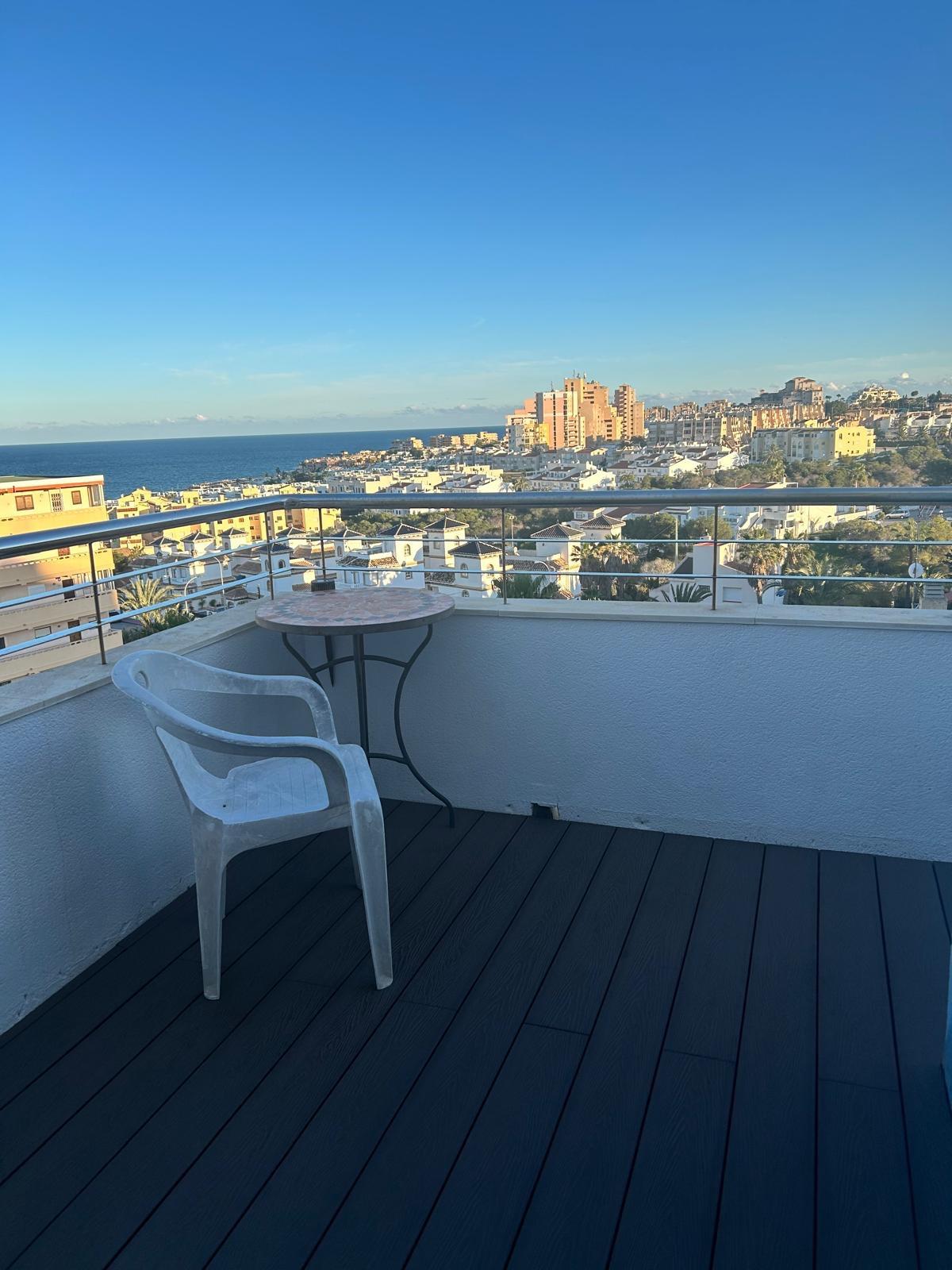 2 Bed, 1 Bath, ApartmentFor Sale, Torrevieja, Alicante