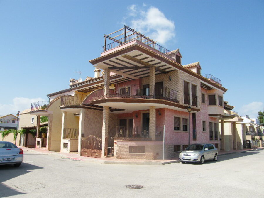6 Bed, 4 Bath, HouseFor Sale, Daya Nueva, Alicante 6 Bed, 4 Bath, HouseFor Sale, Daya Nueva, Alicante