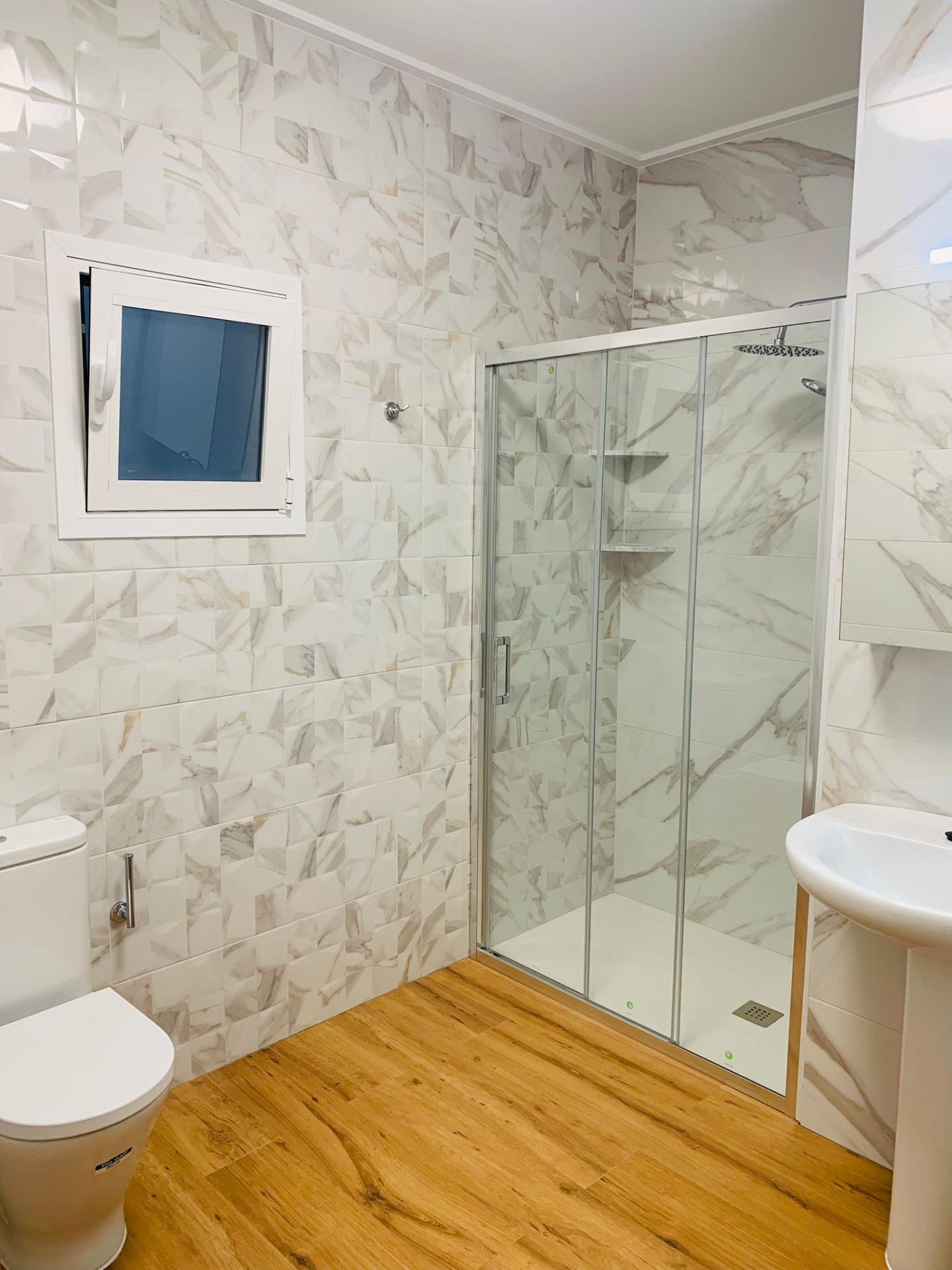 2 Bed, 2 Bath, ApartmentFor Sale, Torrevieja, Alicante