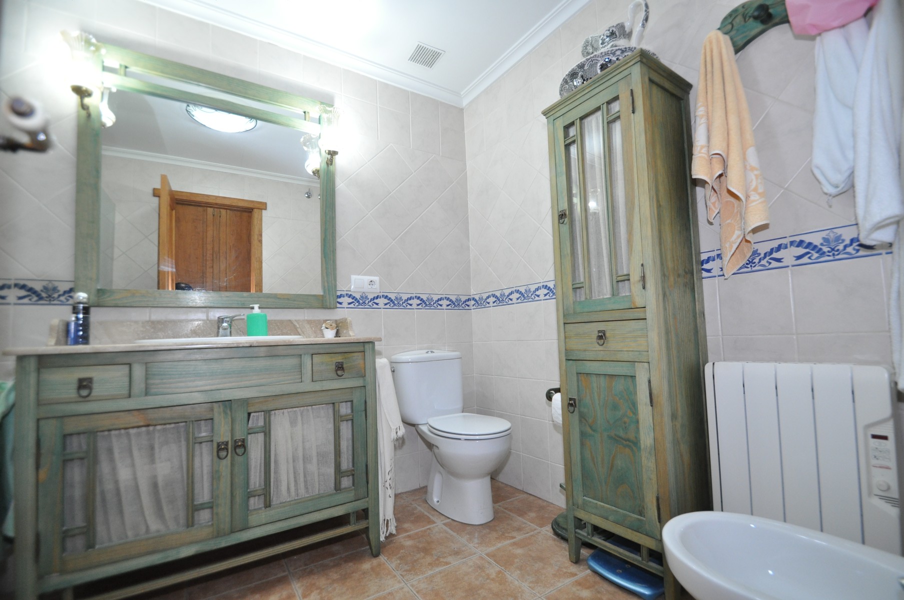 3 Bed, 2 Bath, HouseFor Sale, Pinoso, Alicante