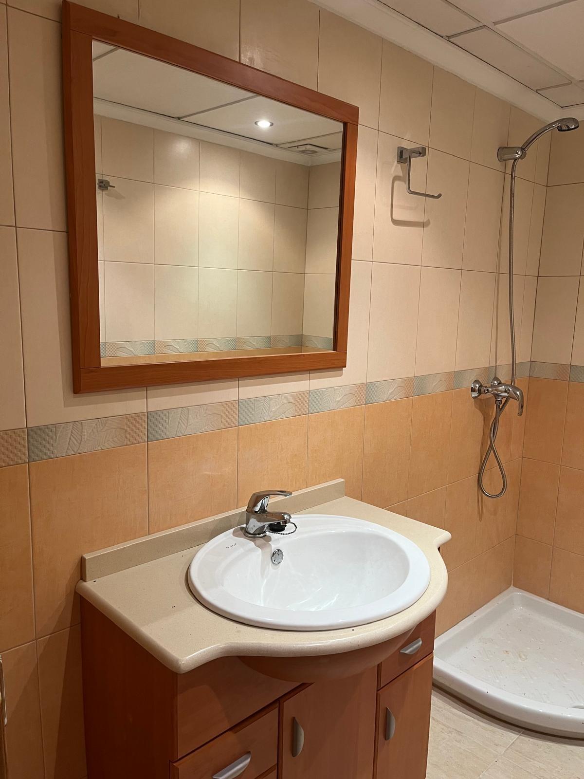 3 Bed, 2 Bath, ApartmentFor Sale, Almoradi, Alicante