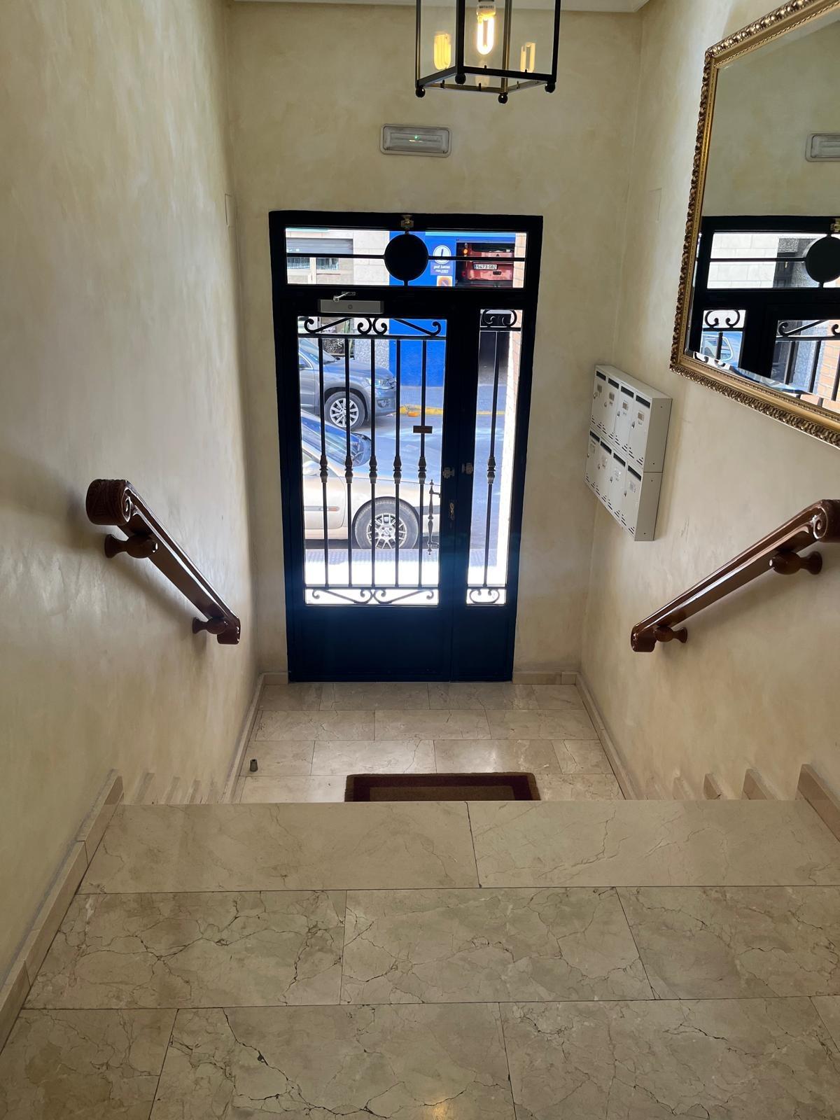 3 Bed, 2 Bath, ApartmentFor Sale, Almoradi, Alicante