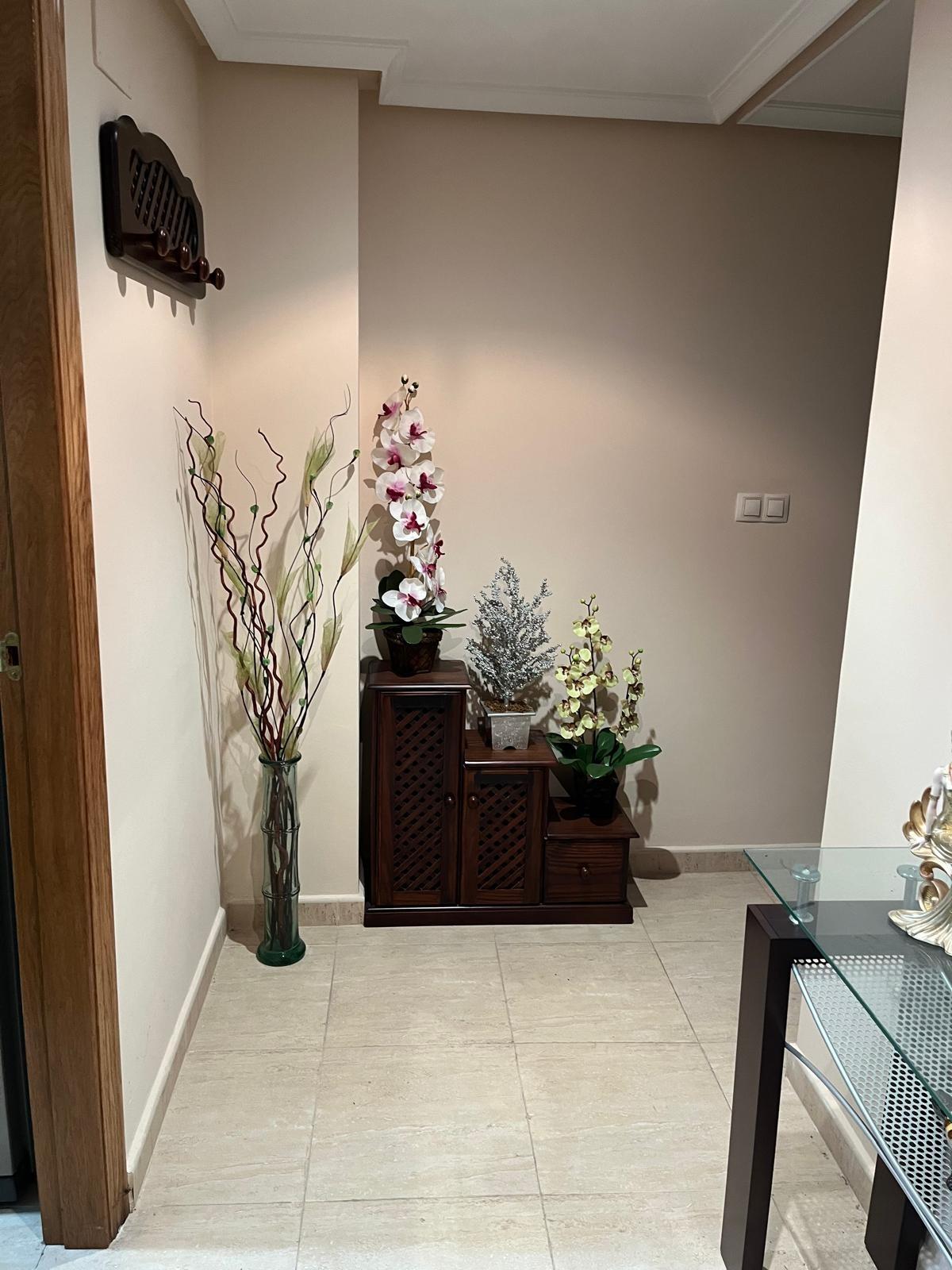 3 Bed, 2 Bath, ApartmentFor Sale, Almoradi, Alicante