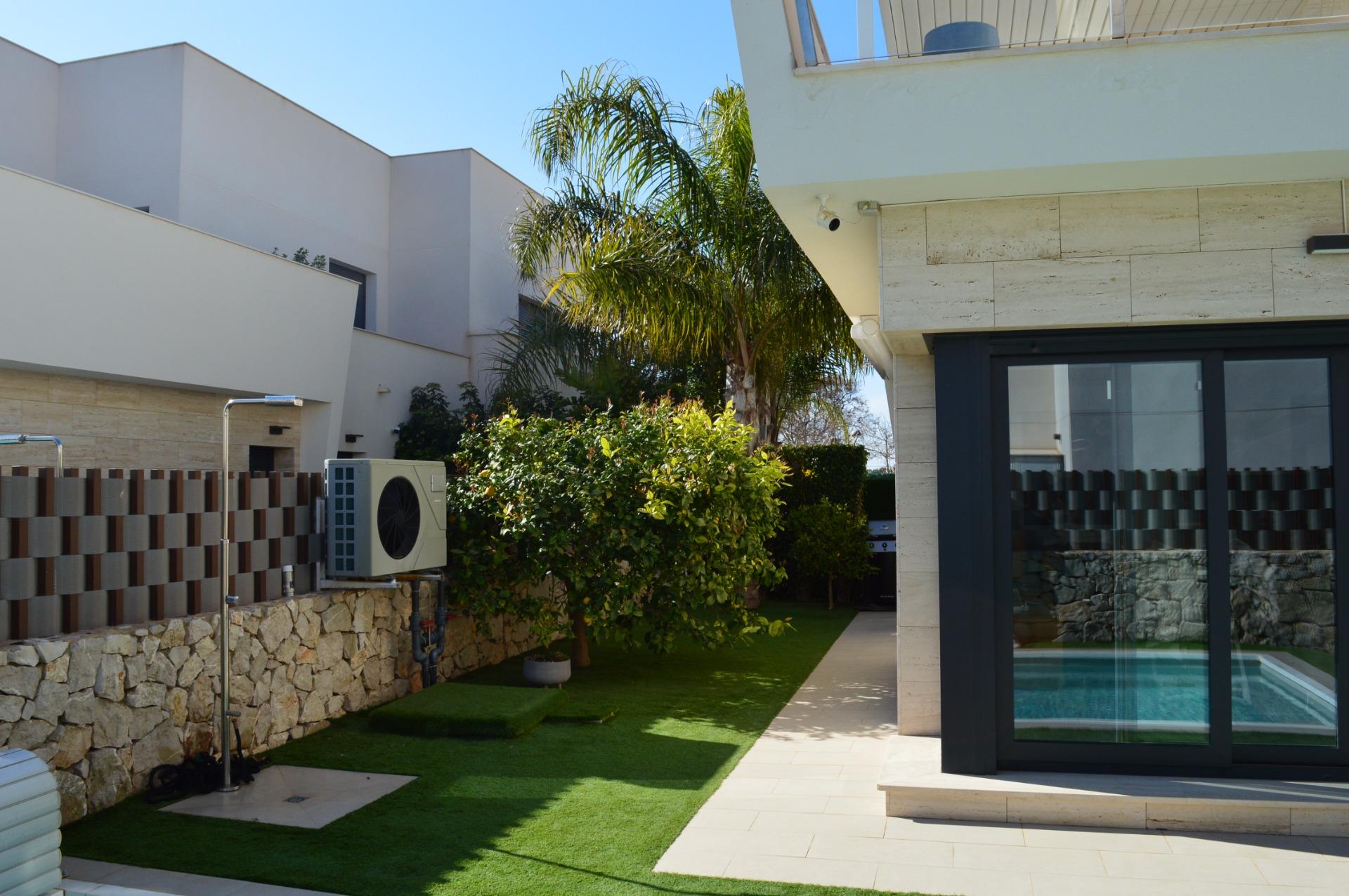 3 Bed, 2 Bath, HouseFor Sale, Pilar De La Horadada, Alicante