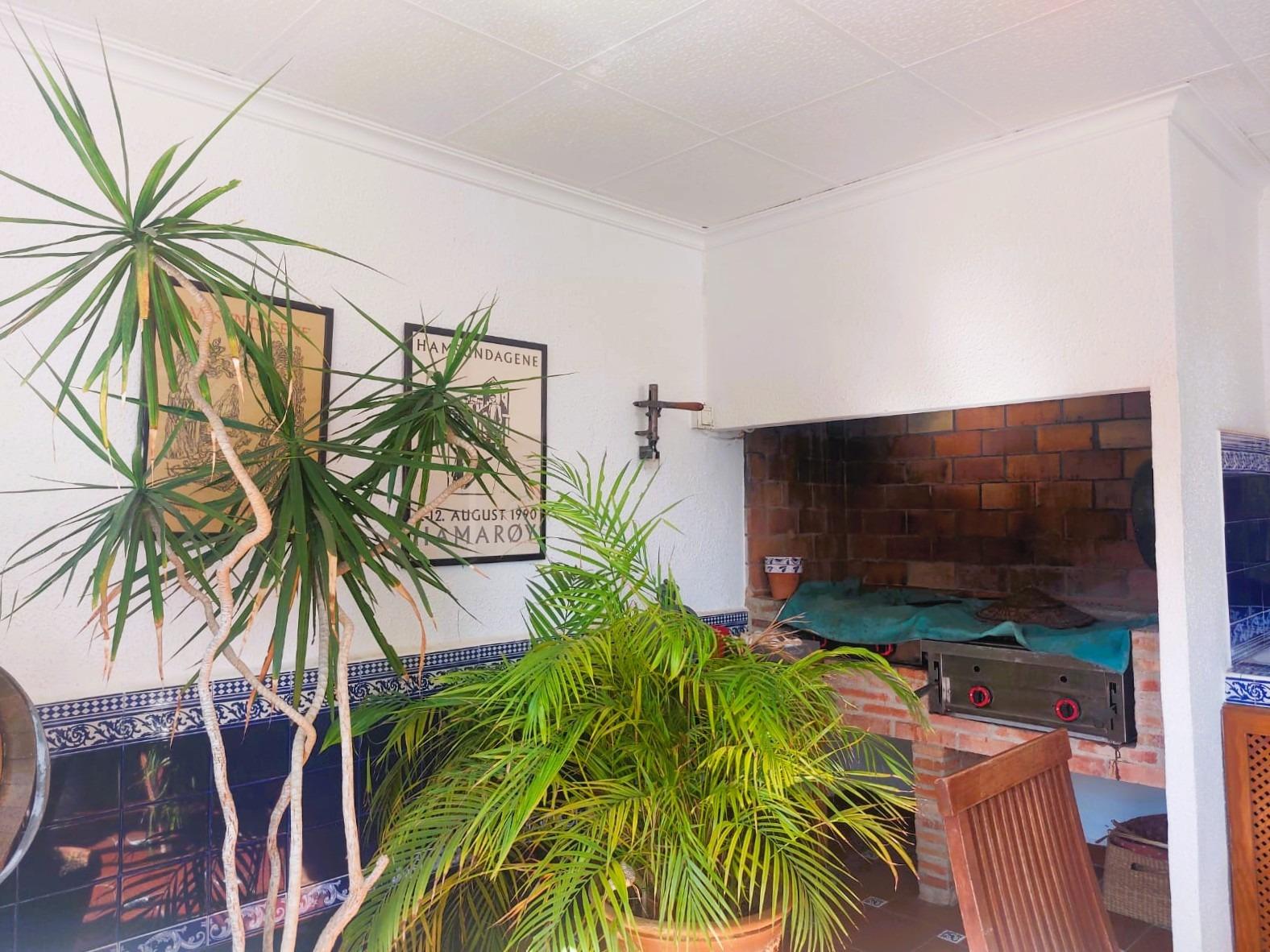 5 Bed, 2 Bath, HouseFor Sale, La Marina, Alicante