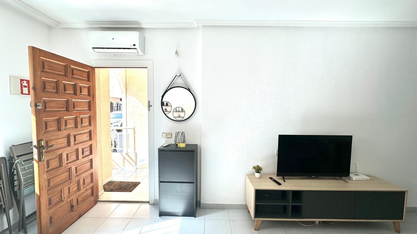 1 Bed, 1 Bath, ApartmentFor Sale, Torrevieja, Alicante