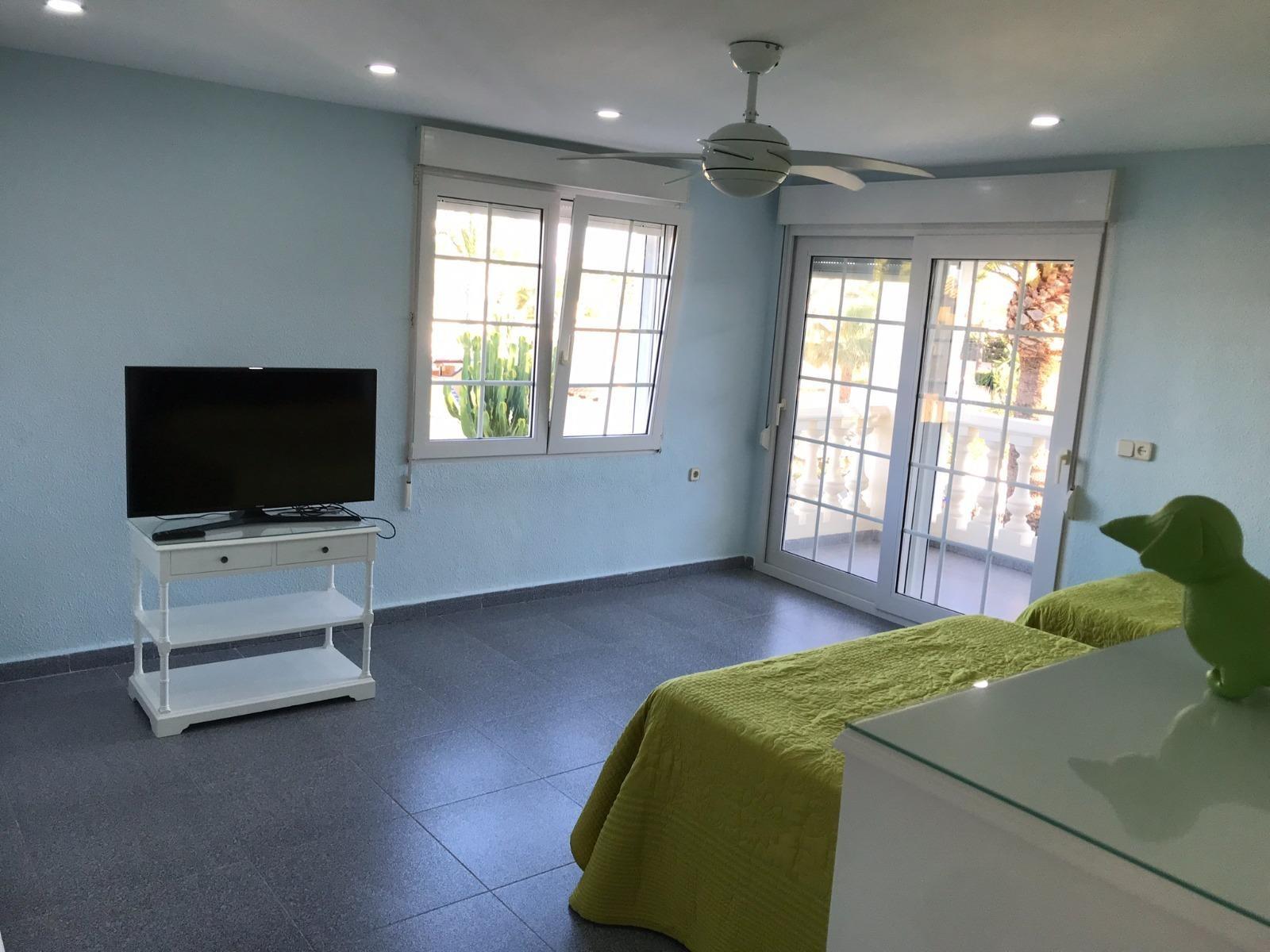 7 Bed, 4 Bath, HouseFor Sale, Orihuela Costa, Alicante