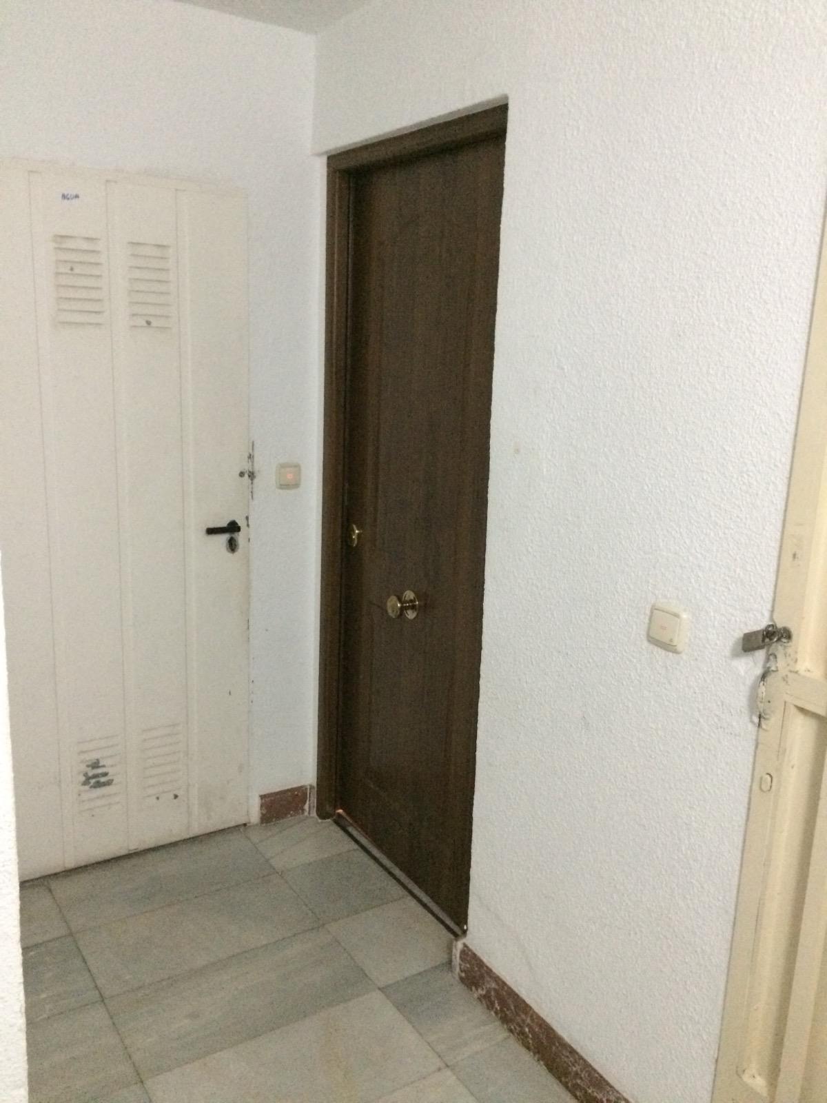 4 Bed, 2 Bath, ApartmentFor Sale, Torrevieja, Alicante 4 Bed, 2 Bath, ApartmentFor Sale, Torrevieja, Alicante