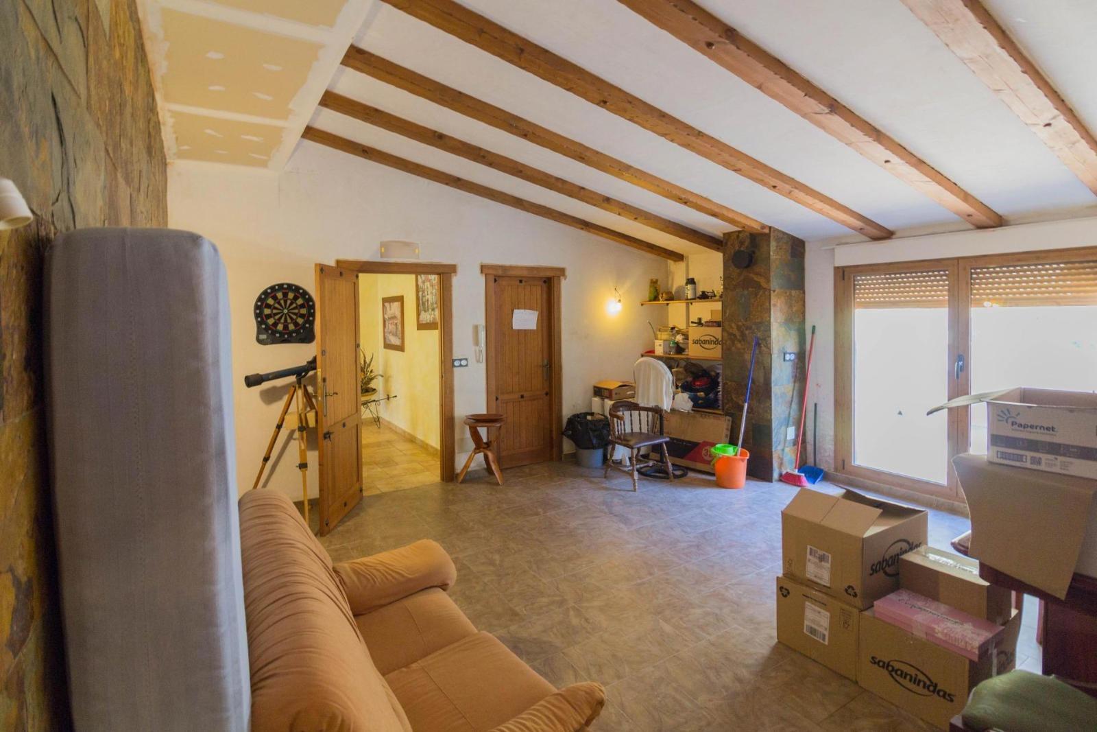 8 Bed, 4 Bath, HouseFor Sale, Redovan, Alicante 8 Bed, 4 Bath, HouseFor Sale, Redovan, Alicante