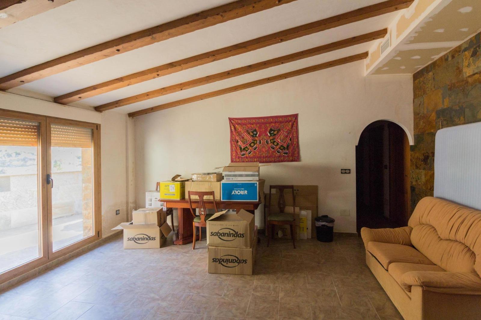 8 Bed, 4 Bath, HouseFor Sale, Redovan, Alicante 8 Bed, 4 Bath, HouseFor Sale, Redovan, Alicante