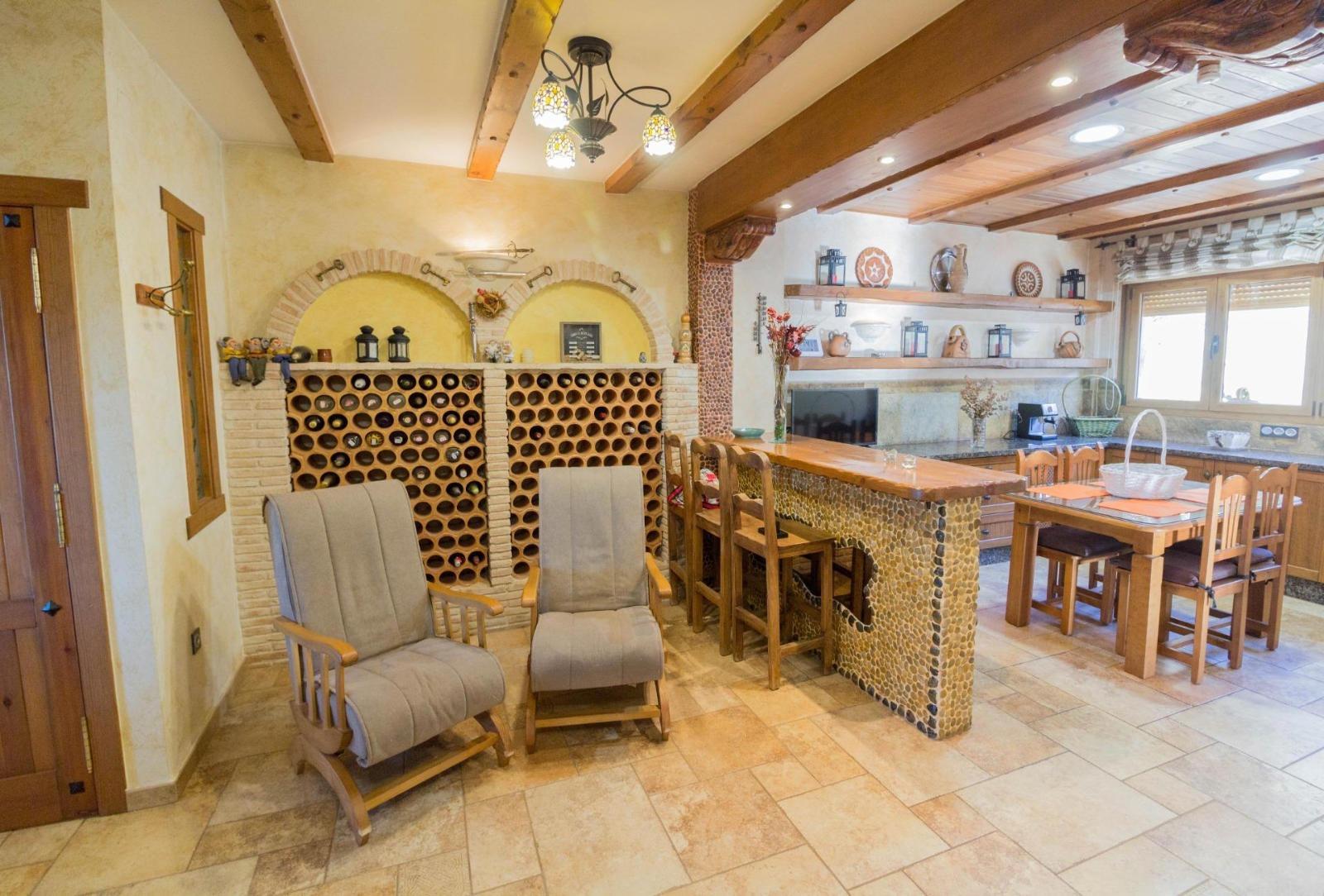 8 Bed, 4 Bath, HouseFor Sale, Redovan, Alicante 8 Bed, 4 Bath, HouseFor Sale, Redovan, Alicante