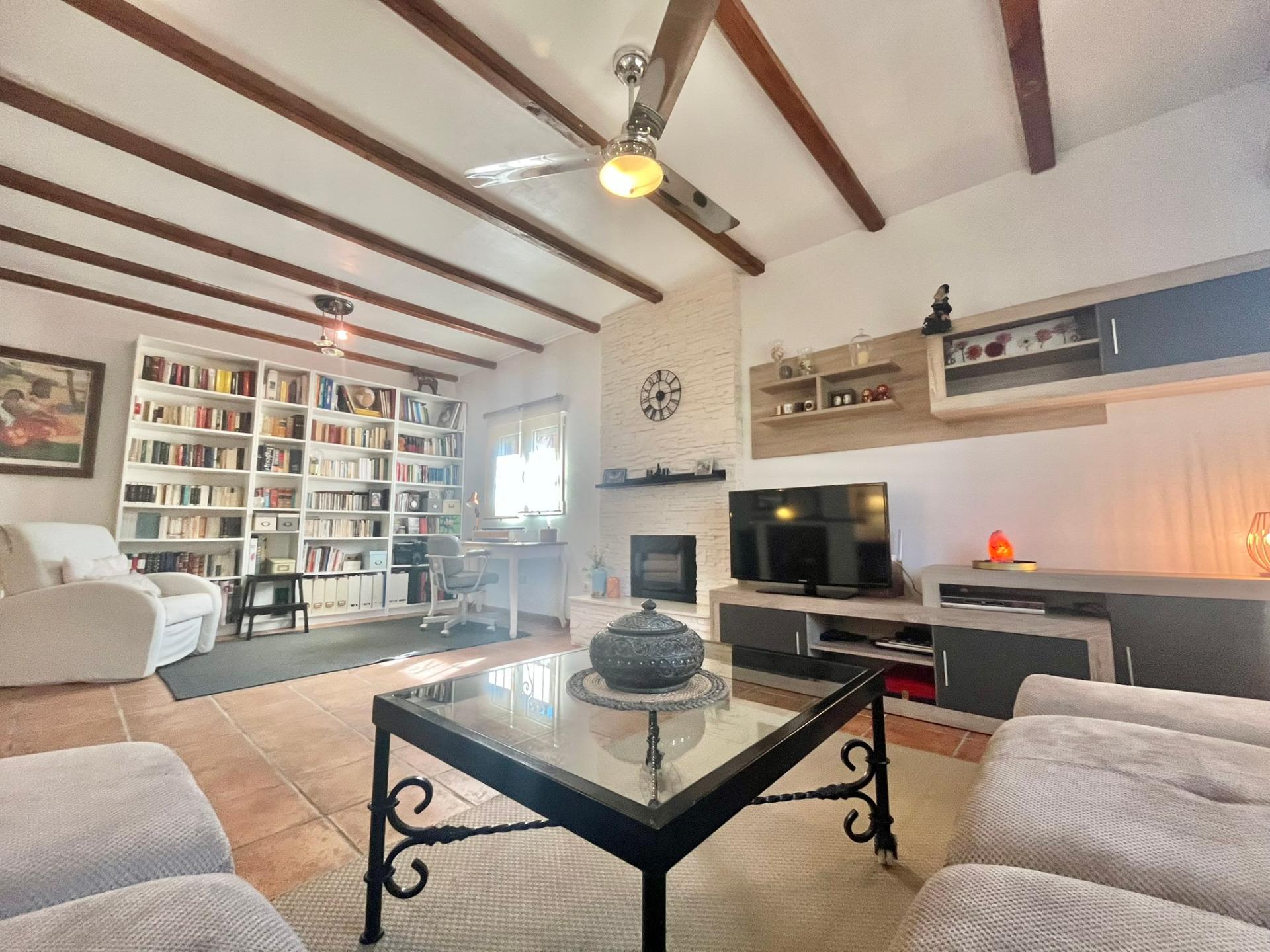 3 Bed, 2 Bath, HouseFor Sale, Torrevieja, Alicante