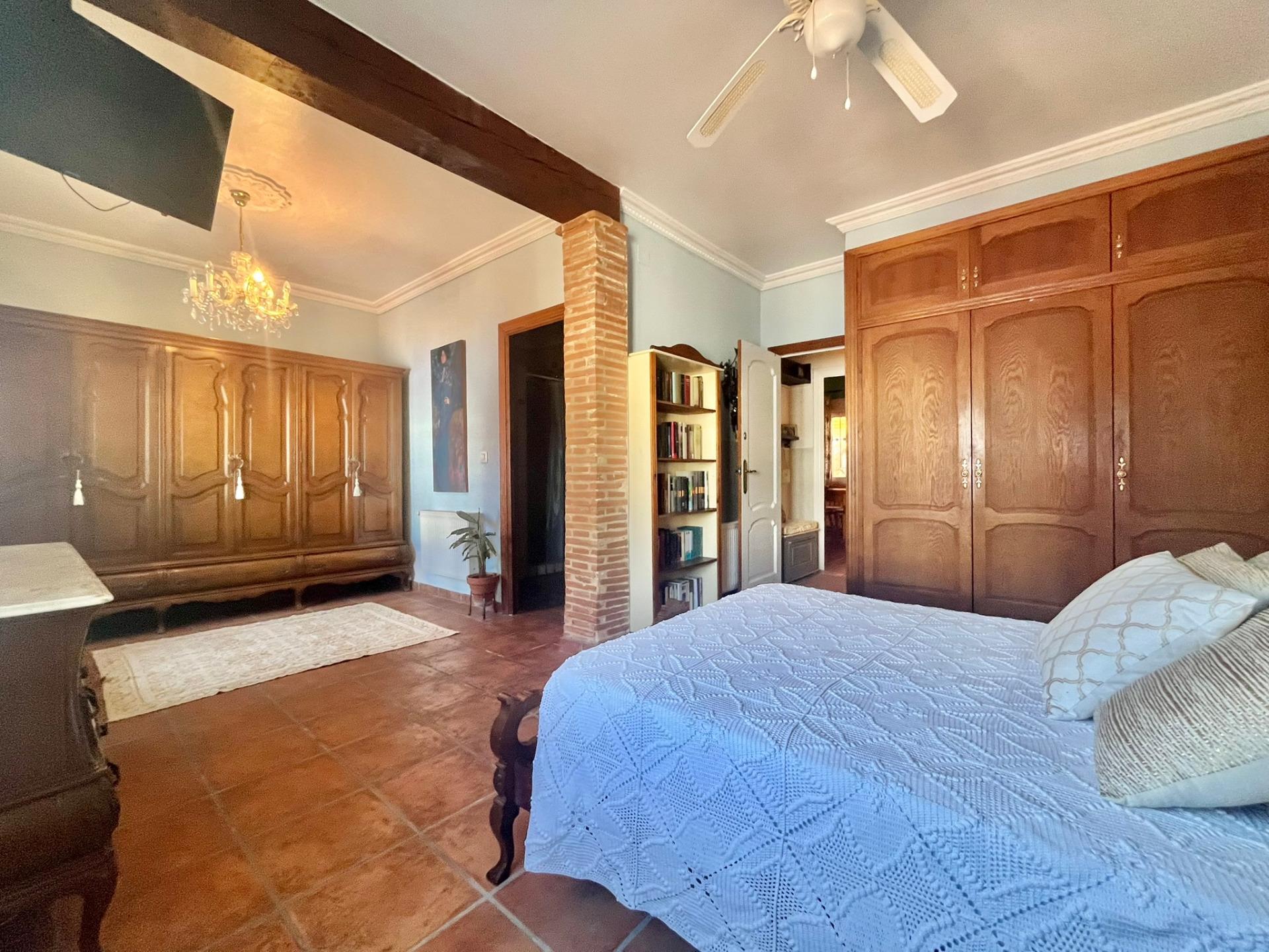 3 Bed, 2 Bath, HouseFor Sale, Torrevieja, Alicante