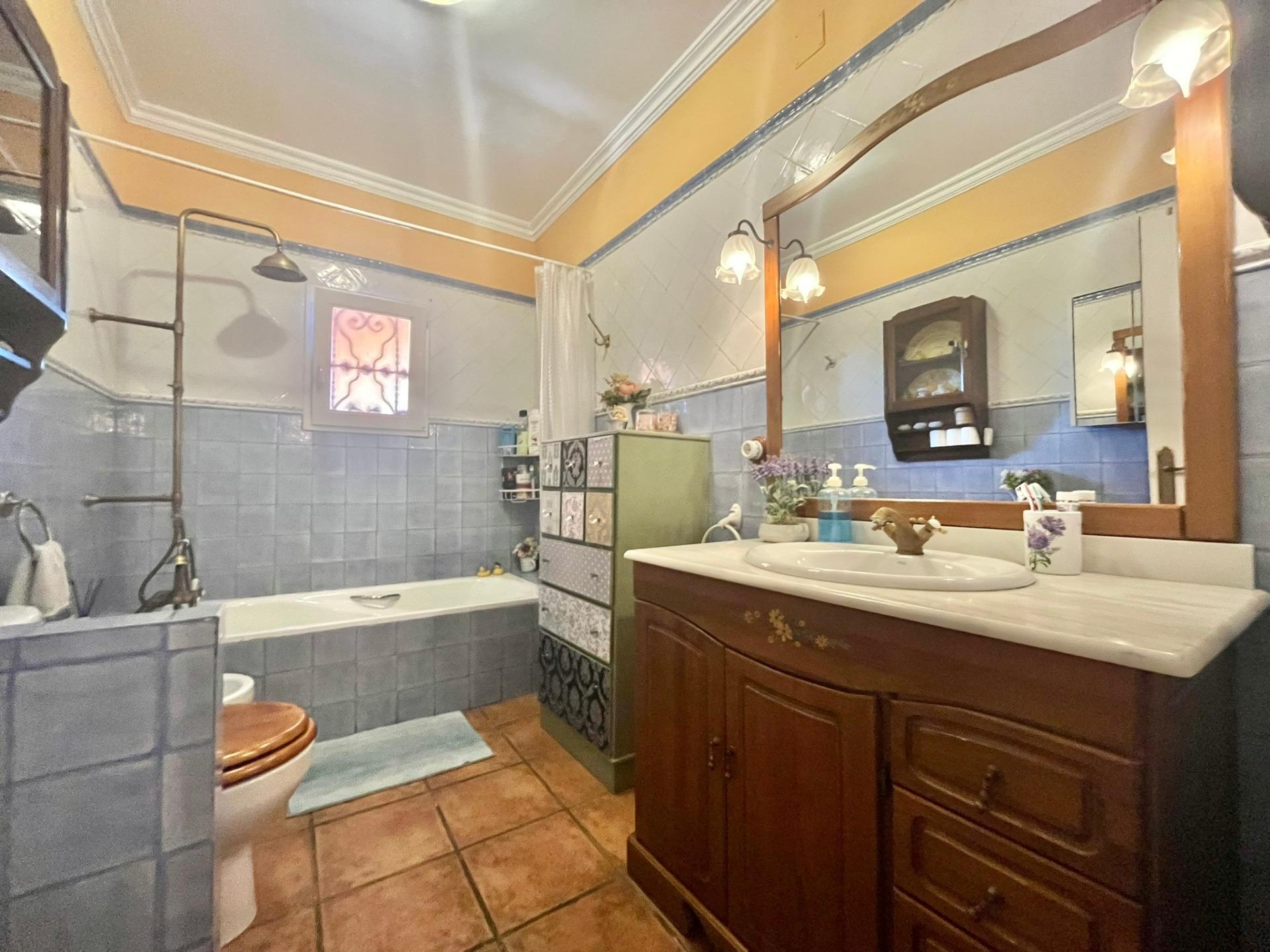 3 Bed, 2 Bath, HouseFor Sale, Torrevieja, Alicante