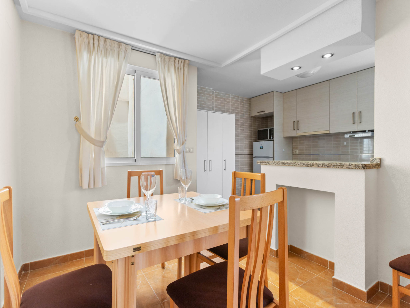 2 Bed, 2 Bath, ApartmentFor Sale, Torrevieja, Alicante