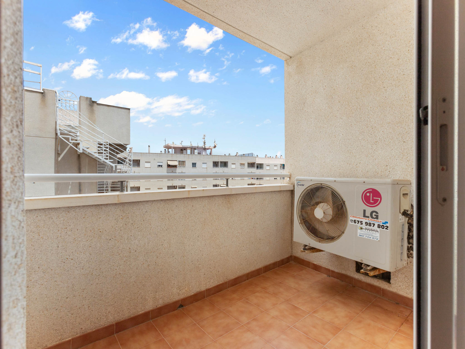 2 Bed, 2 Bath, ApartmentFor Sale, Torrevieja, Alicante