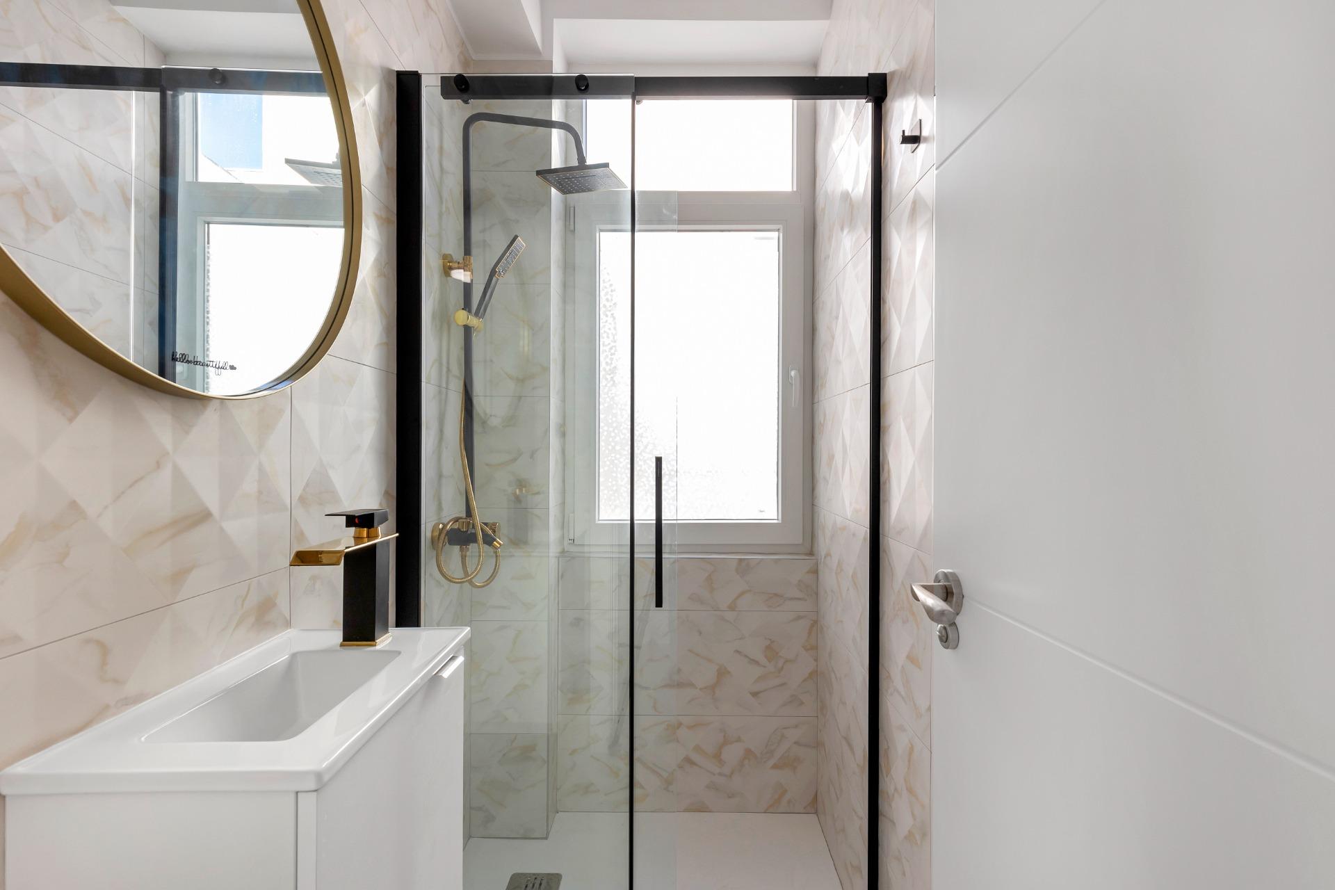 3 Bed, 1 Bath, ApartmentFor Sale, Torrevieja, Alicante