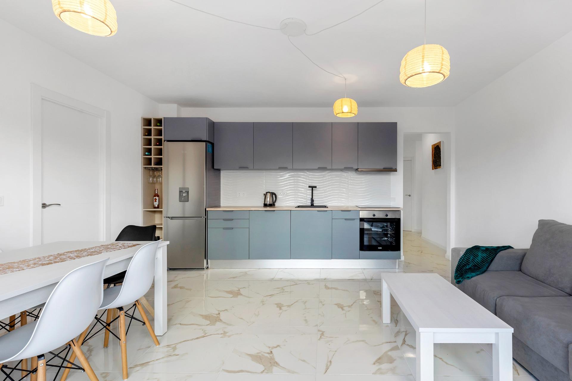 3 Bed, 1 Bath, ApartmentFor Sale, Torrevieja, Alicante