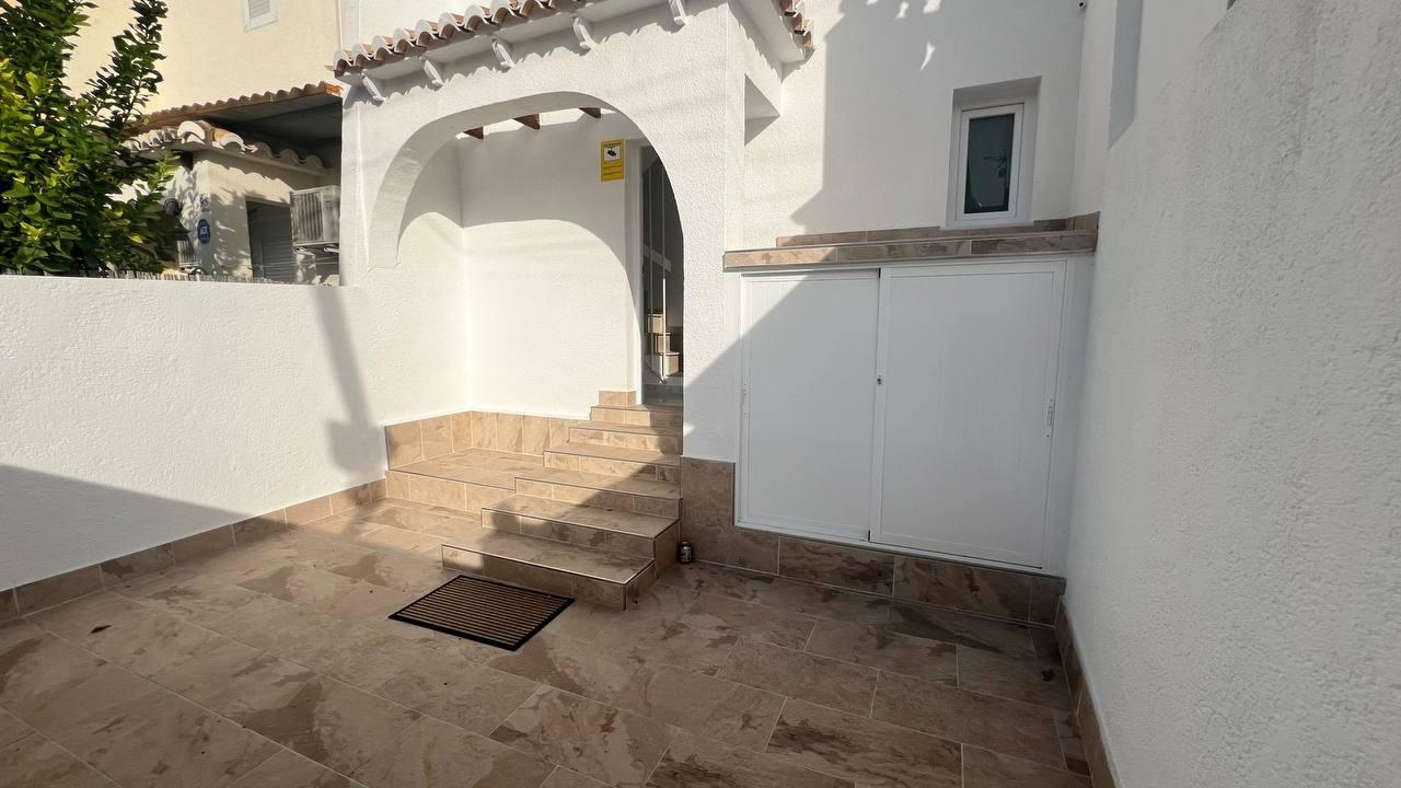 3 Bed, 2 Bath, HouseFor Sale, Torrevieja, Alicante