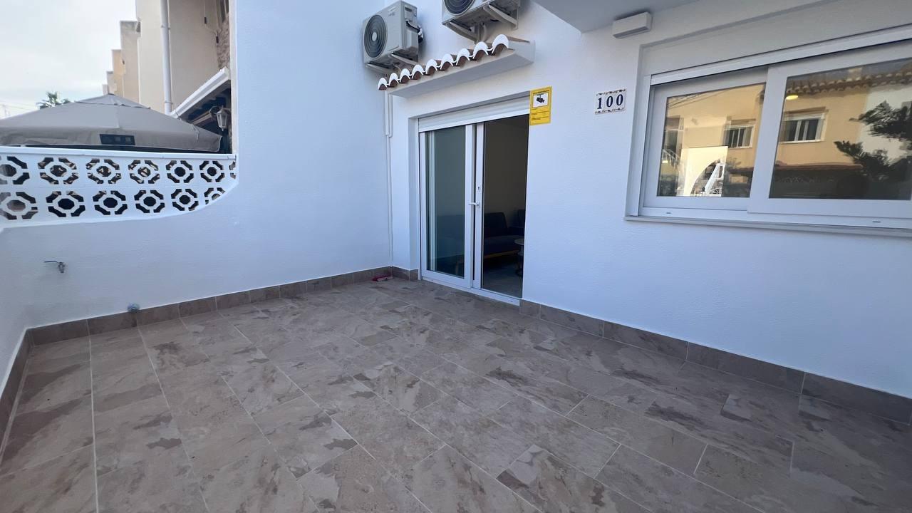 3 Bed, 2 Bath, HouseFor Sale, Torrevieja, Alicante