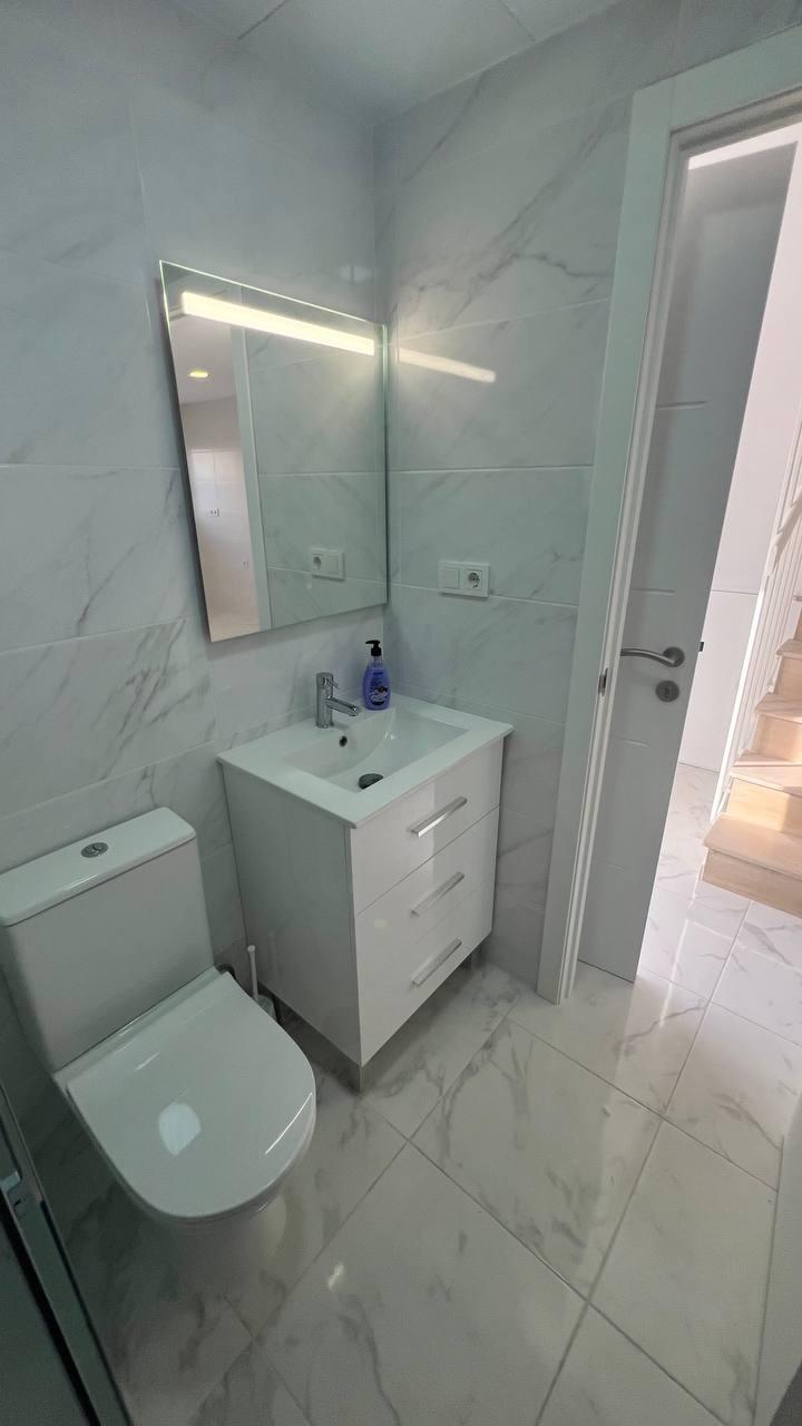 3 Bed, 2 Bath, HouseFor Sale, Torrevieja, Alicante