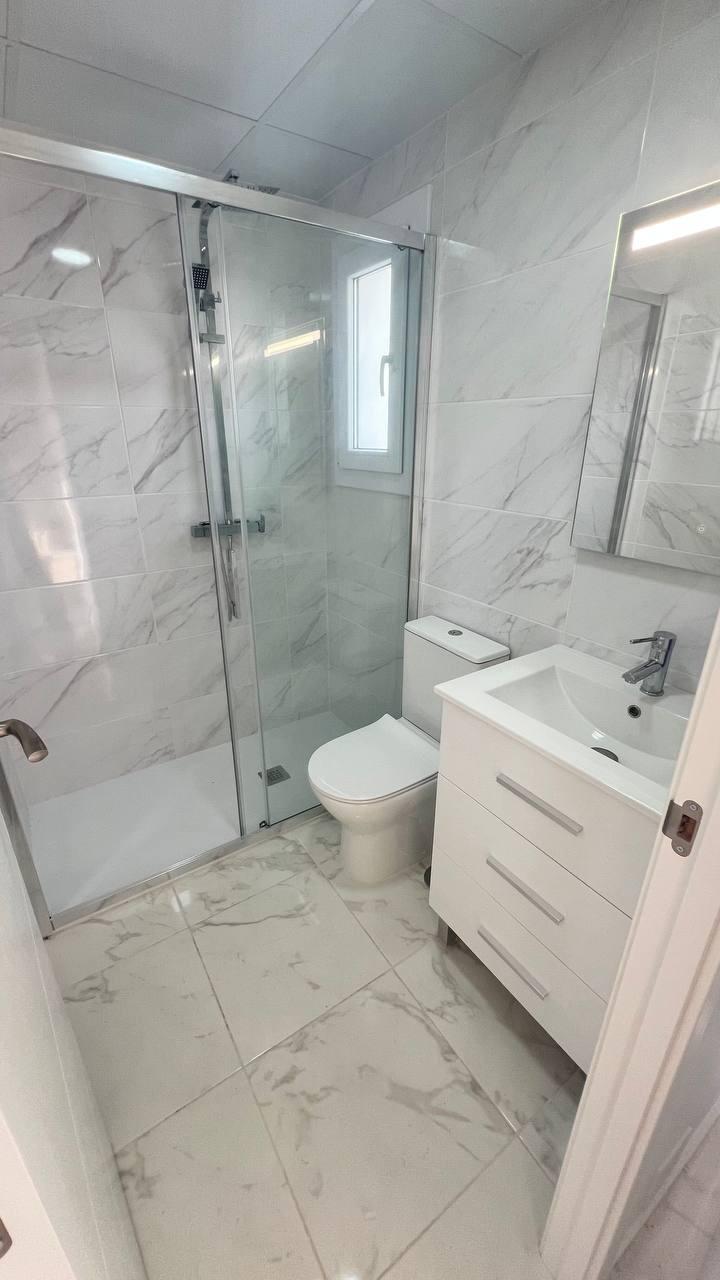 3 Bed, 2 Bath, HouseFor Sale, Torrevieja, Alicante