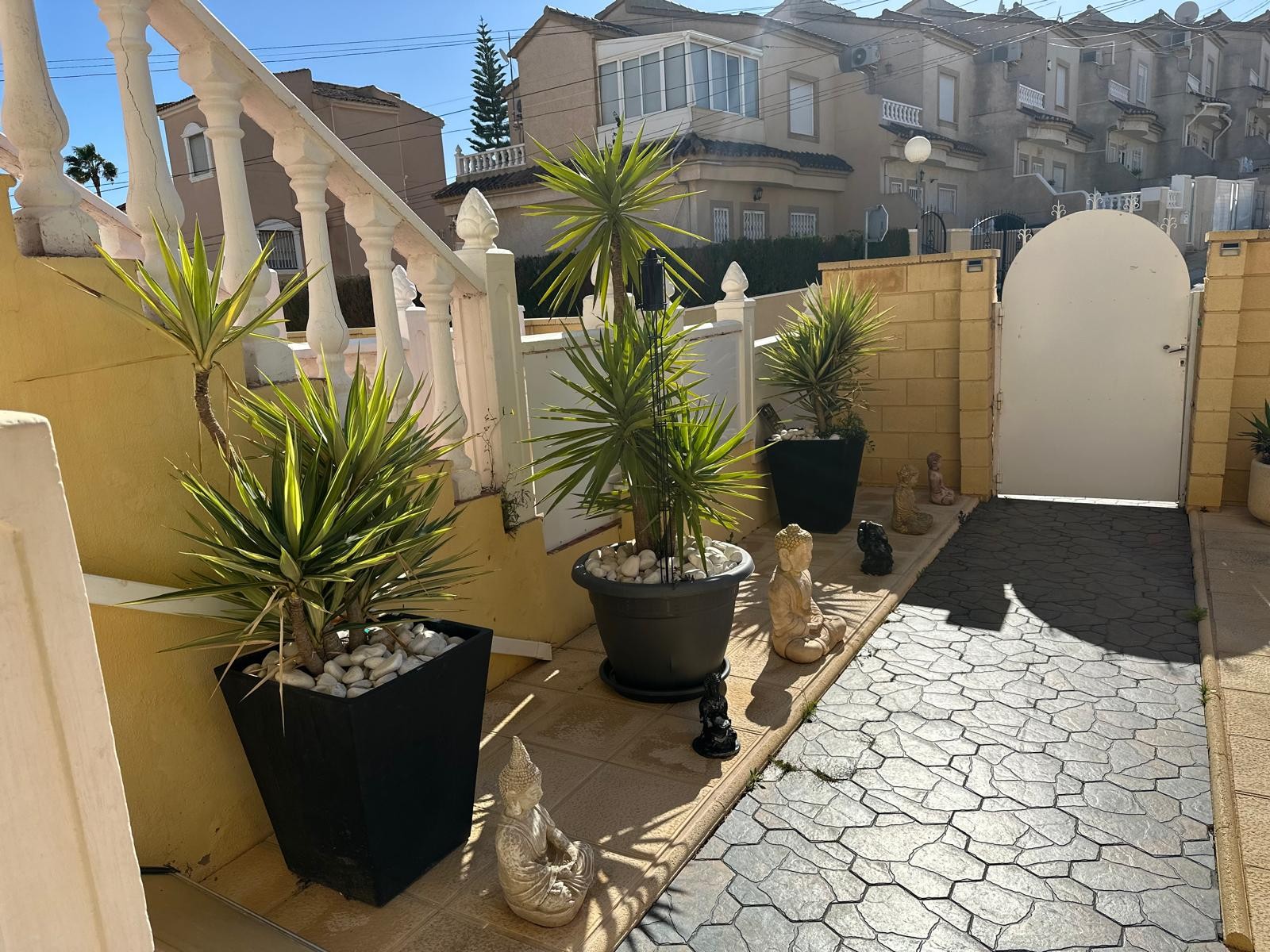 4 Bed, 2 Bath, ApartmentFor Sale, San Miguel de Salinas, Alicante