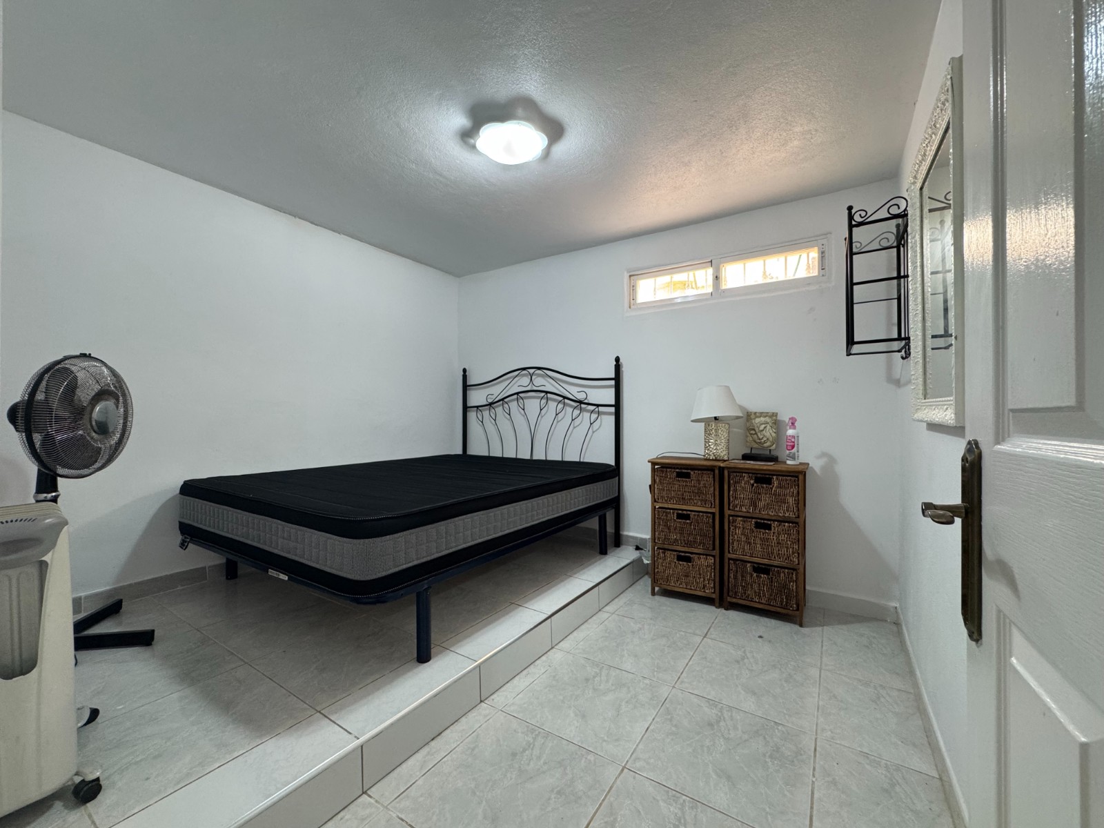 4 Bed, 2 Bath, ApartmentFor Sale, San Miguel de Salinas, Alicante