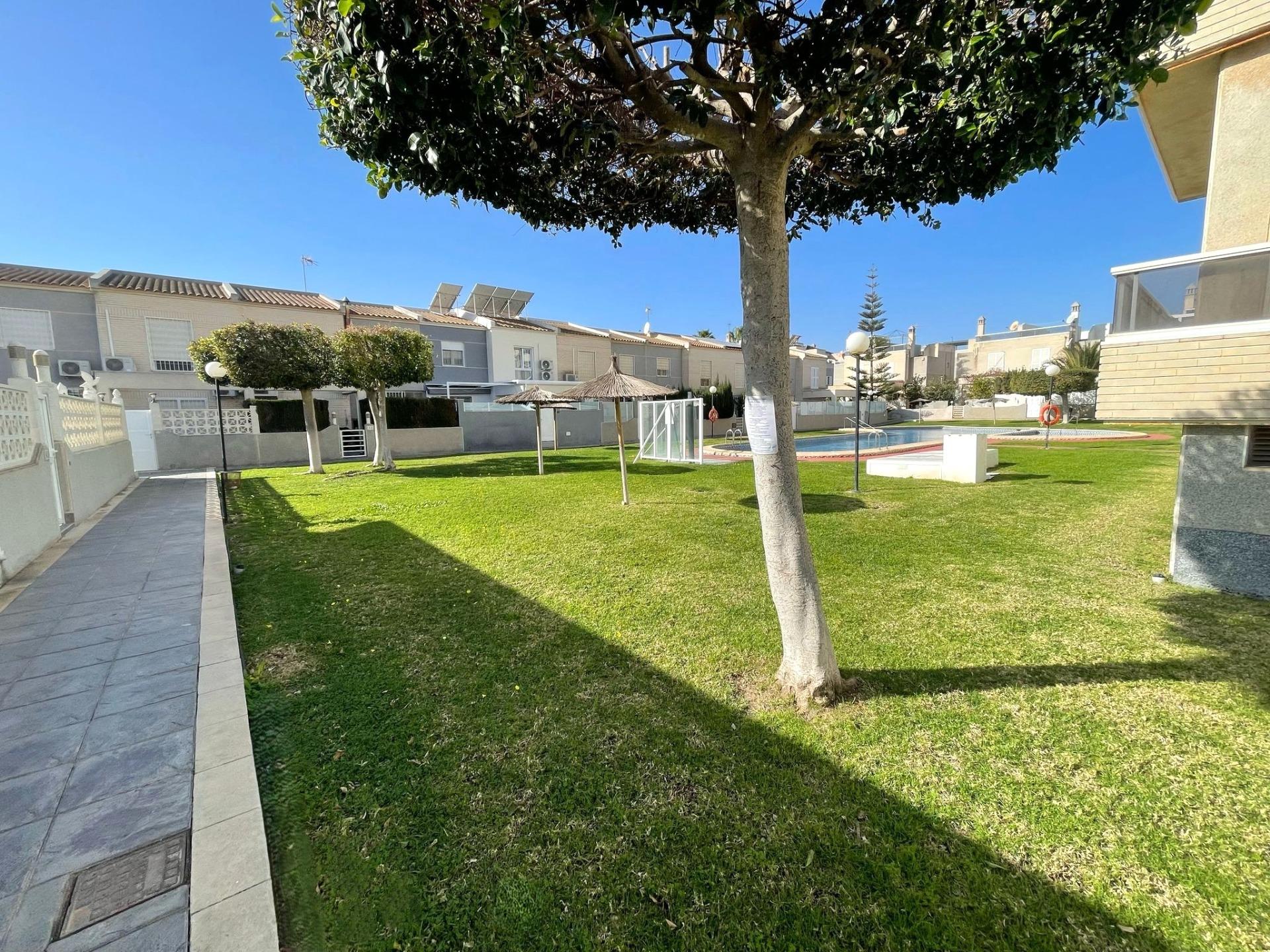 3 Bed, 2 Bath, ApartmentFor Sale, Torrevieja, Alicante