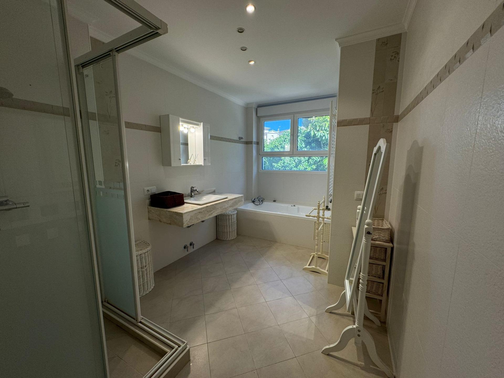 4 Bed, 4 Bath, HouseFor Sale, Altea, Alicante