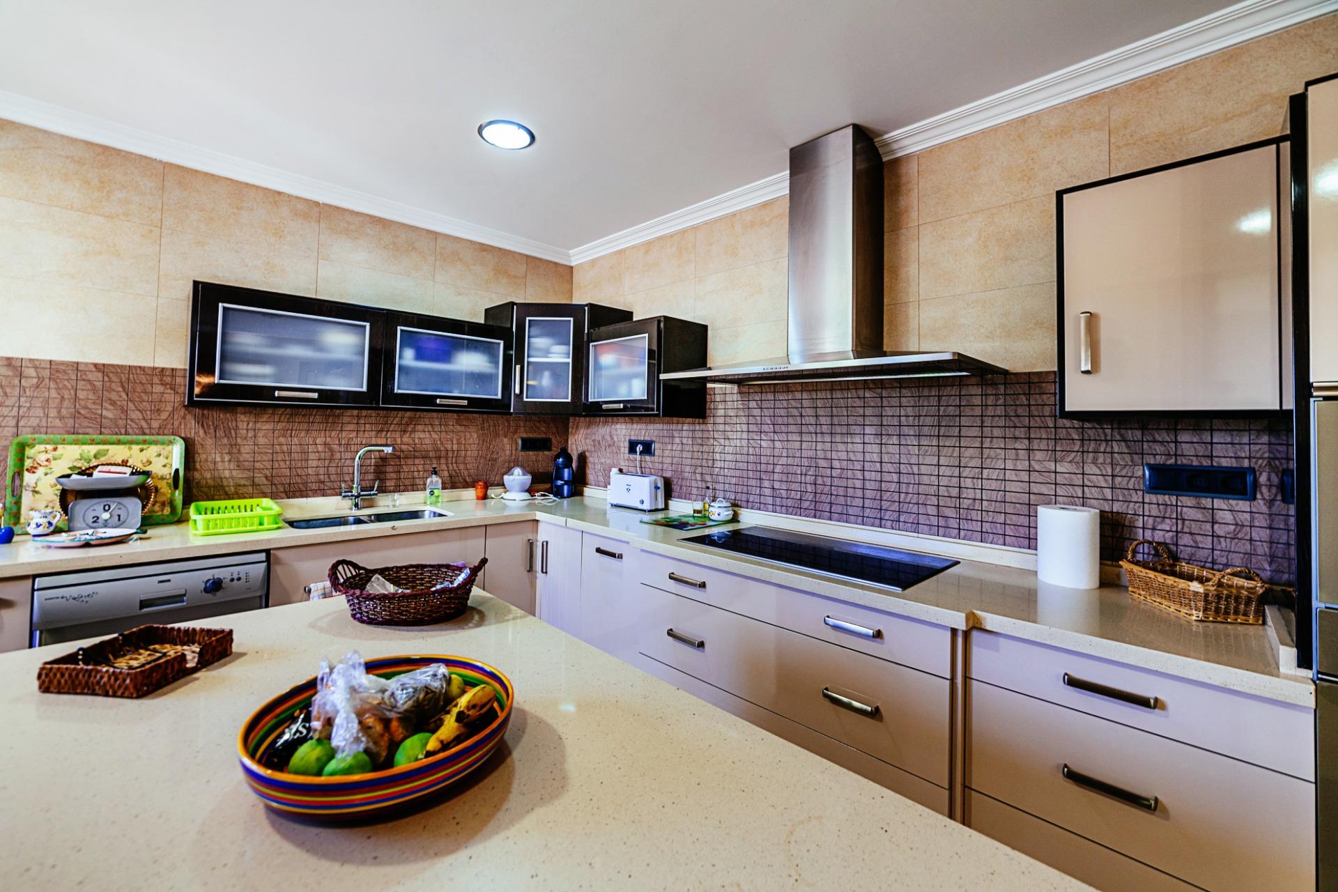 4 Bed, 4 Bath, HouseFor Sale, Los Montesinos, Alicante