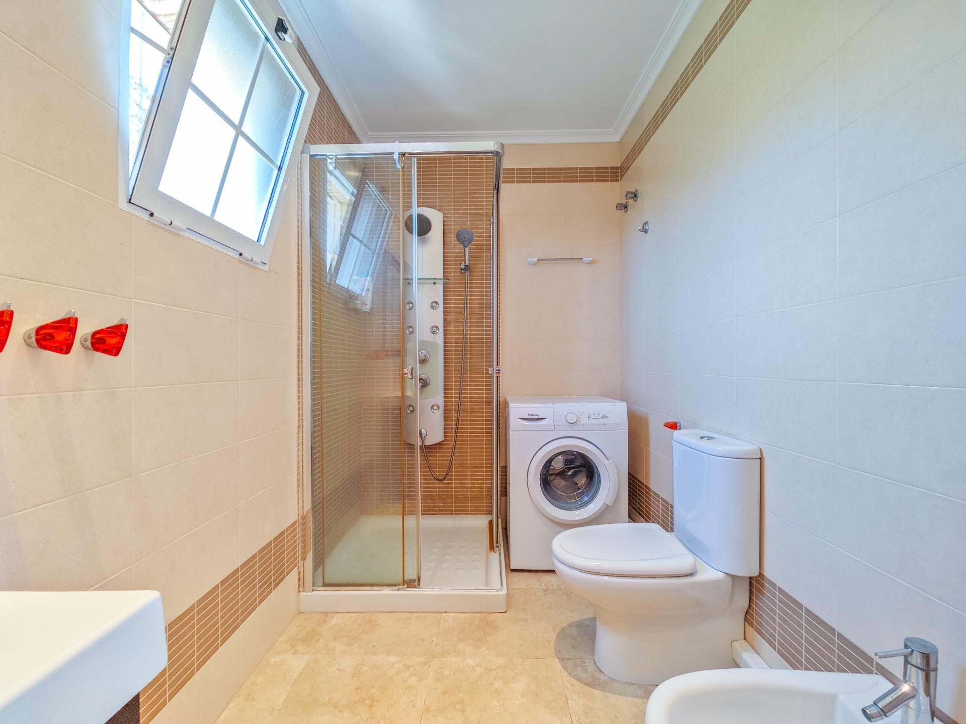 3 Bed, 2 Bath, HouseFor Sale, Torrevieja, Alicante