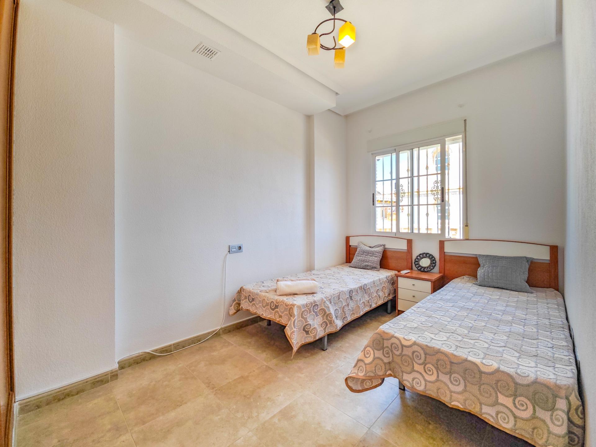 3 Bed, 2 Bath, HouseFor Sale, Torrevieja, Alicante