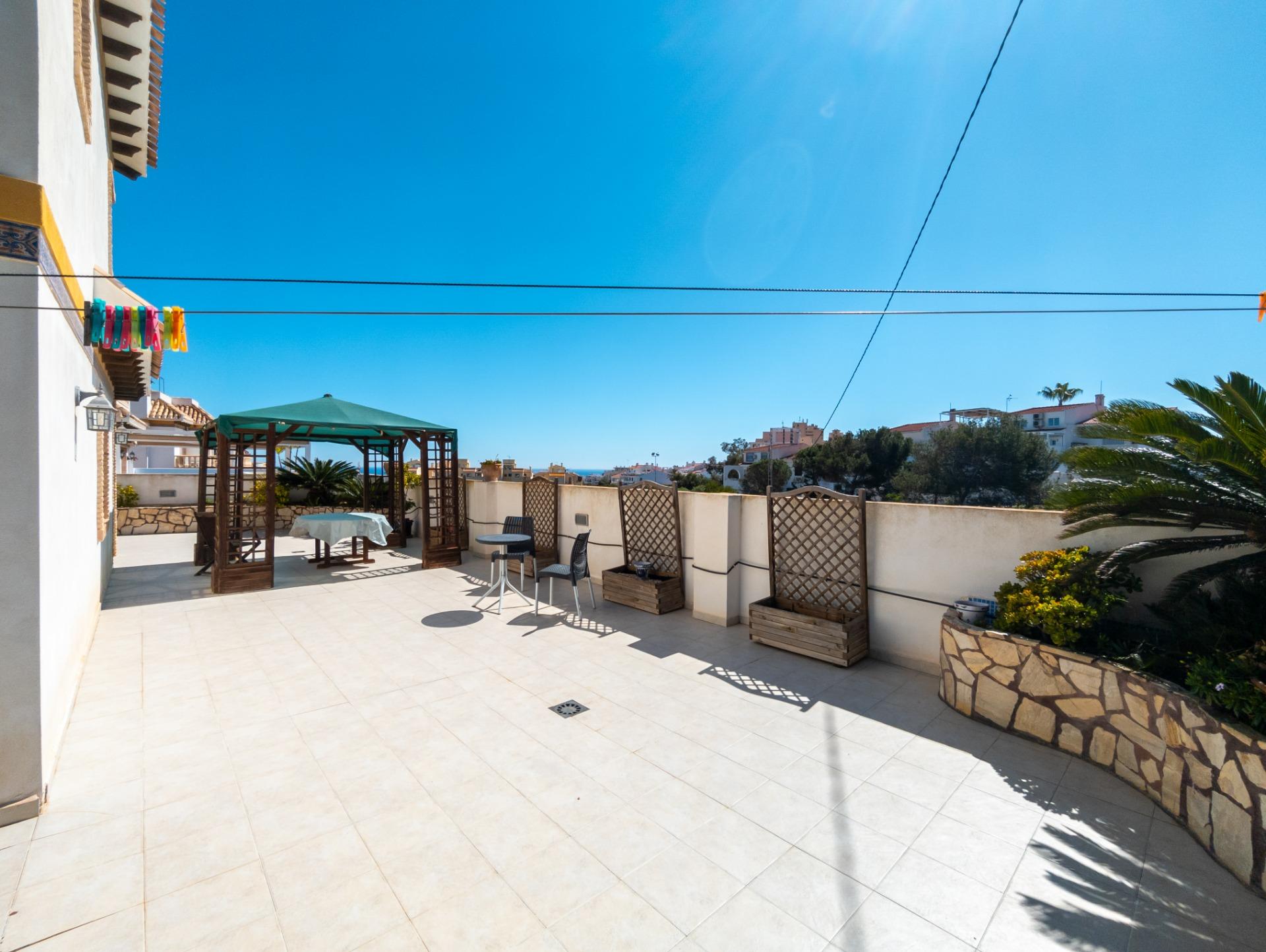 3 Bed, 2 Bath, HouseFor Sale, Torrevieja, Alicante