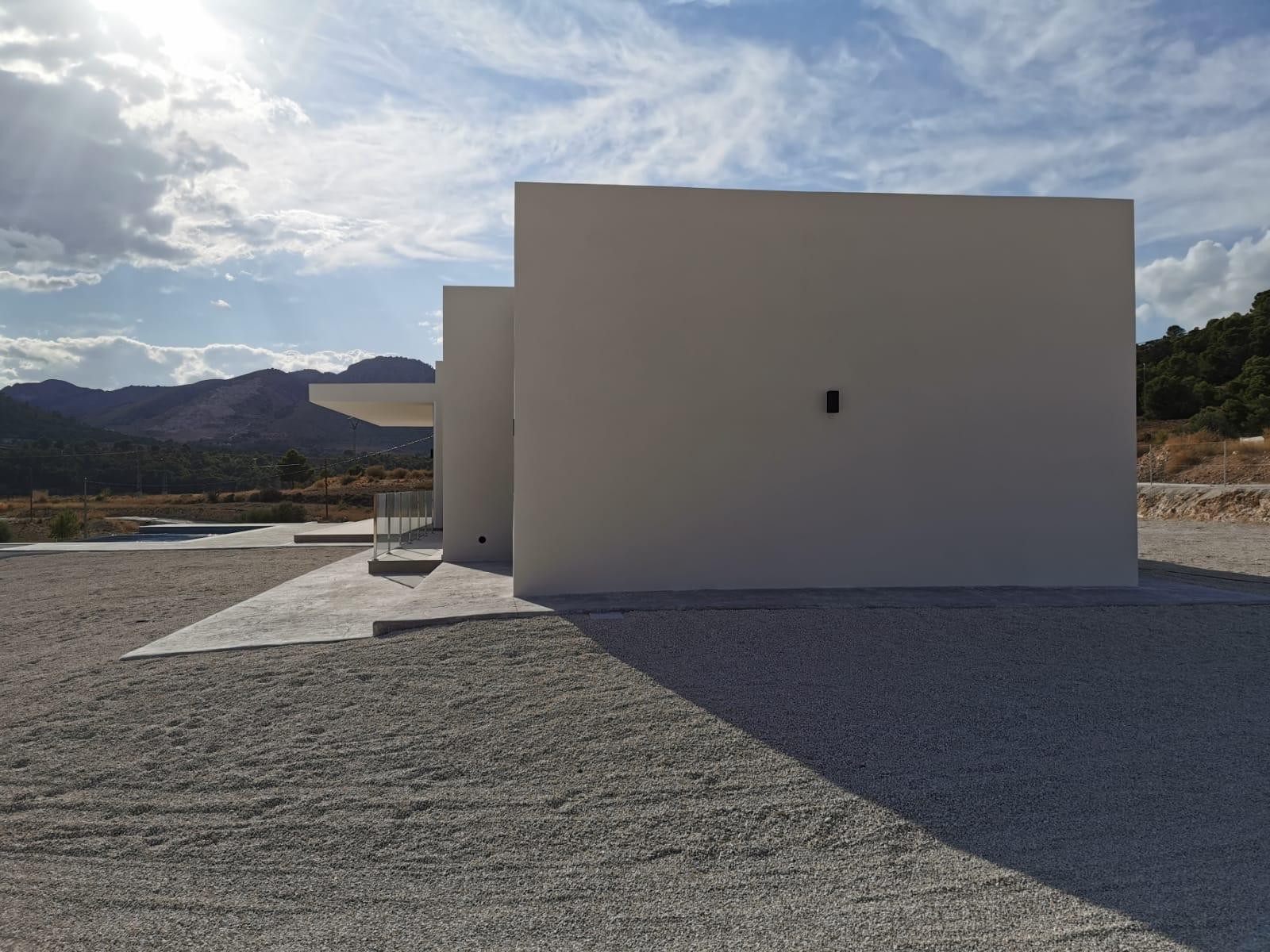 3 Bed, 2 Bath, HouseFor Sale, Pinoso, Alicante