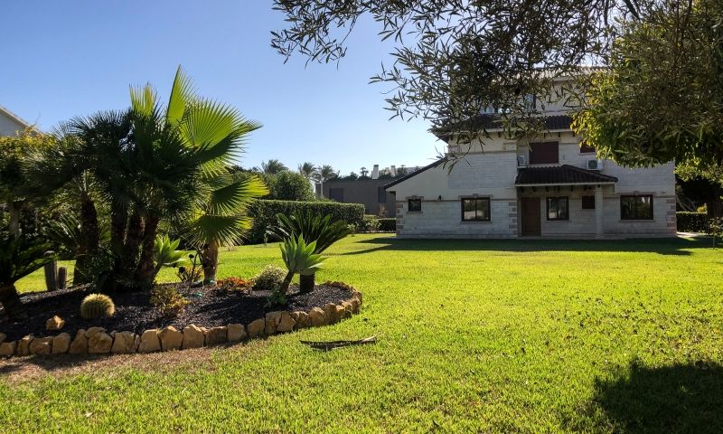 5 Bed, 4 Bath, HouseFor Sale, Orihuela Costa, Alicante