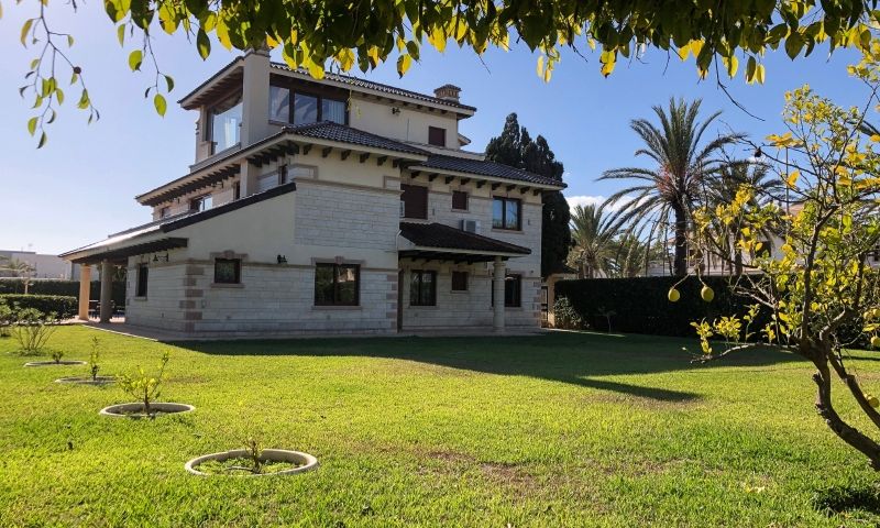 5 Bed, 4 Bath, HouseFor Sale, Orihuela Costa, Alicante