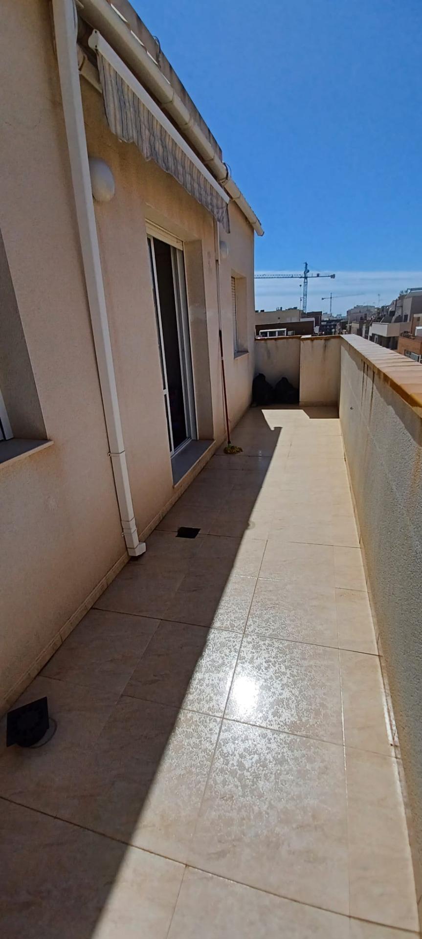 3 Bed, 1 Bath, ApartmentFor Sale, Torrevieja, Alicante