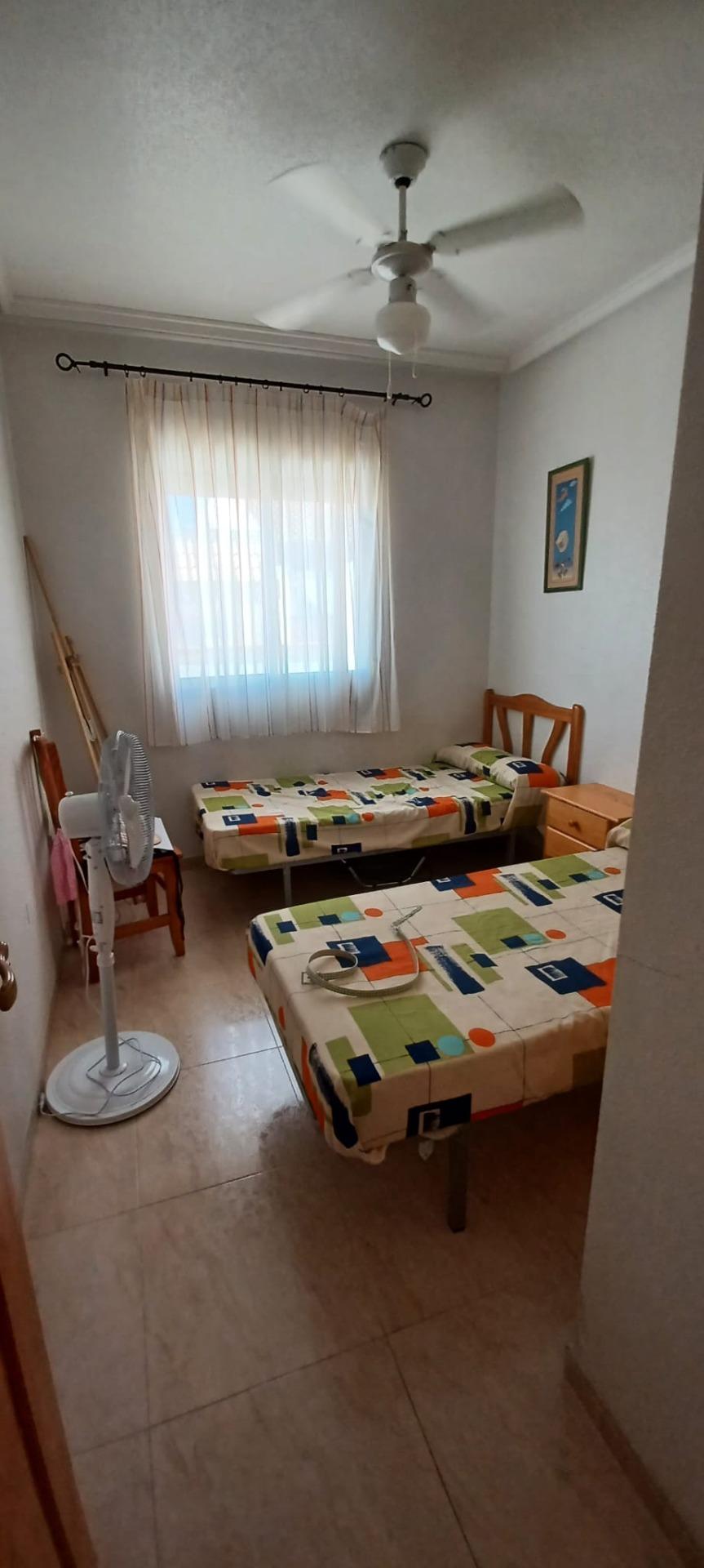 3 Bed, 1 Bath, ApartmentFor Sale, Torrevieja, Alicante