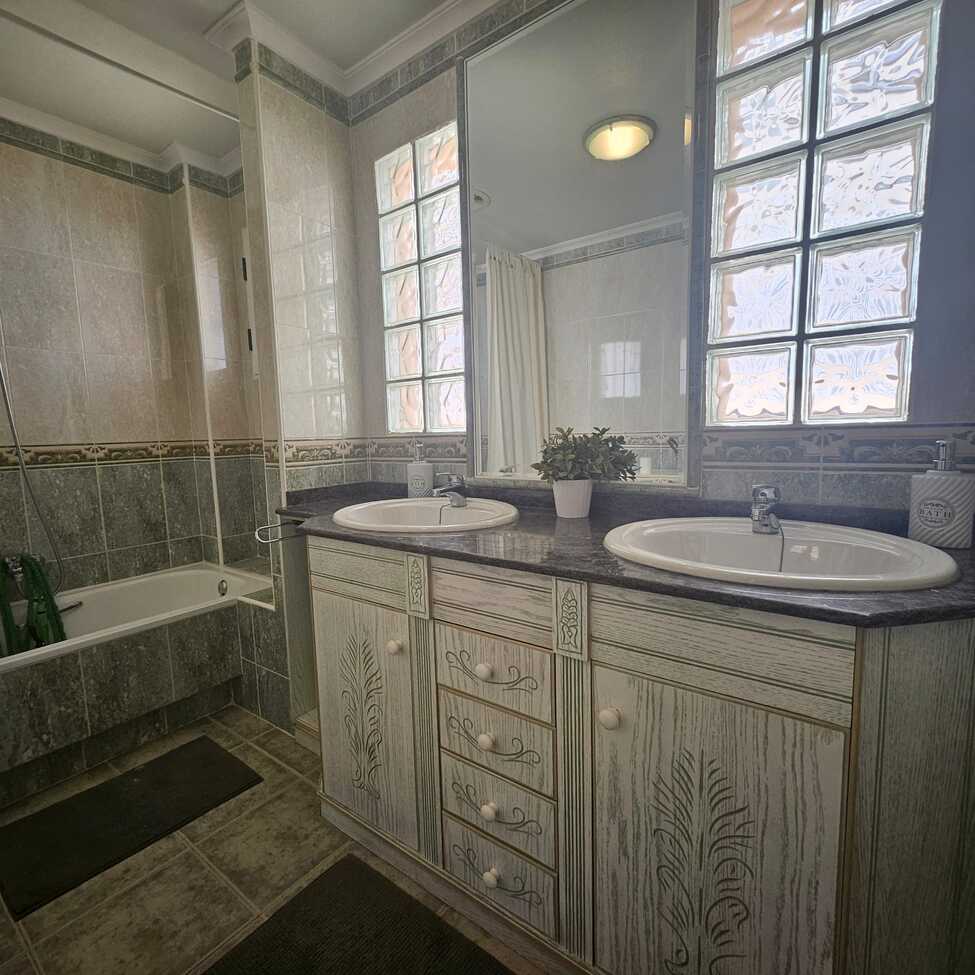 3 Bed, 2 Bath, HouseFor Sale, Guardamar Del Segura, Alicante