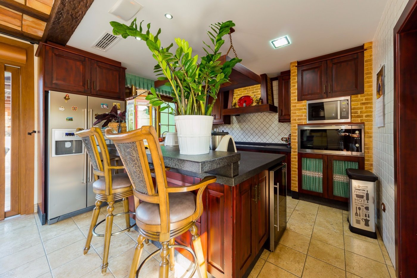 5 Bed, 5 Bath, HouseFor Sale, Almoradi, Alicante