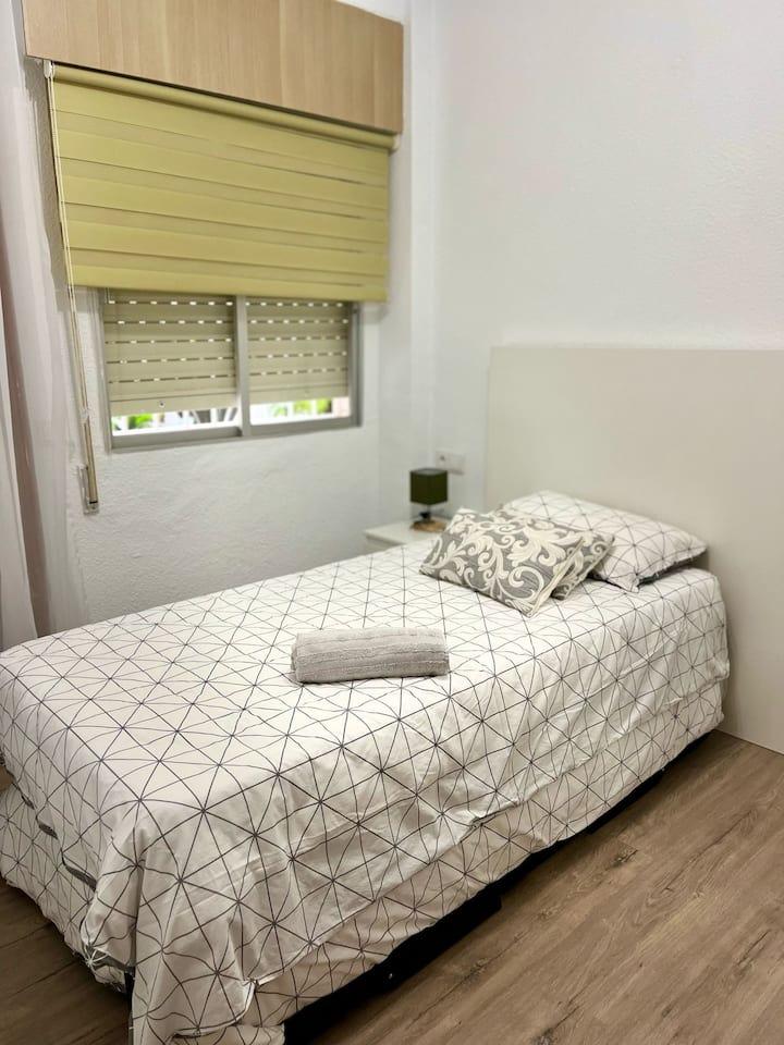 2 Bed, 1 Bath, ApartmentFor Sale, Torrevieja, Alicante 2 Bed, 1 Bath, ApartmentFor Sale, Torrevieja, Alicante